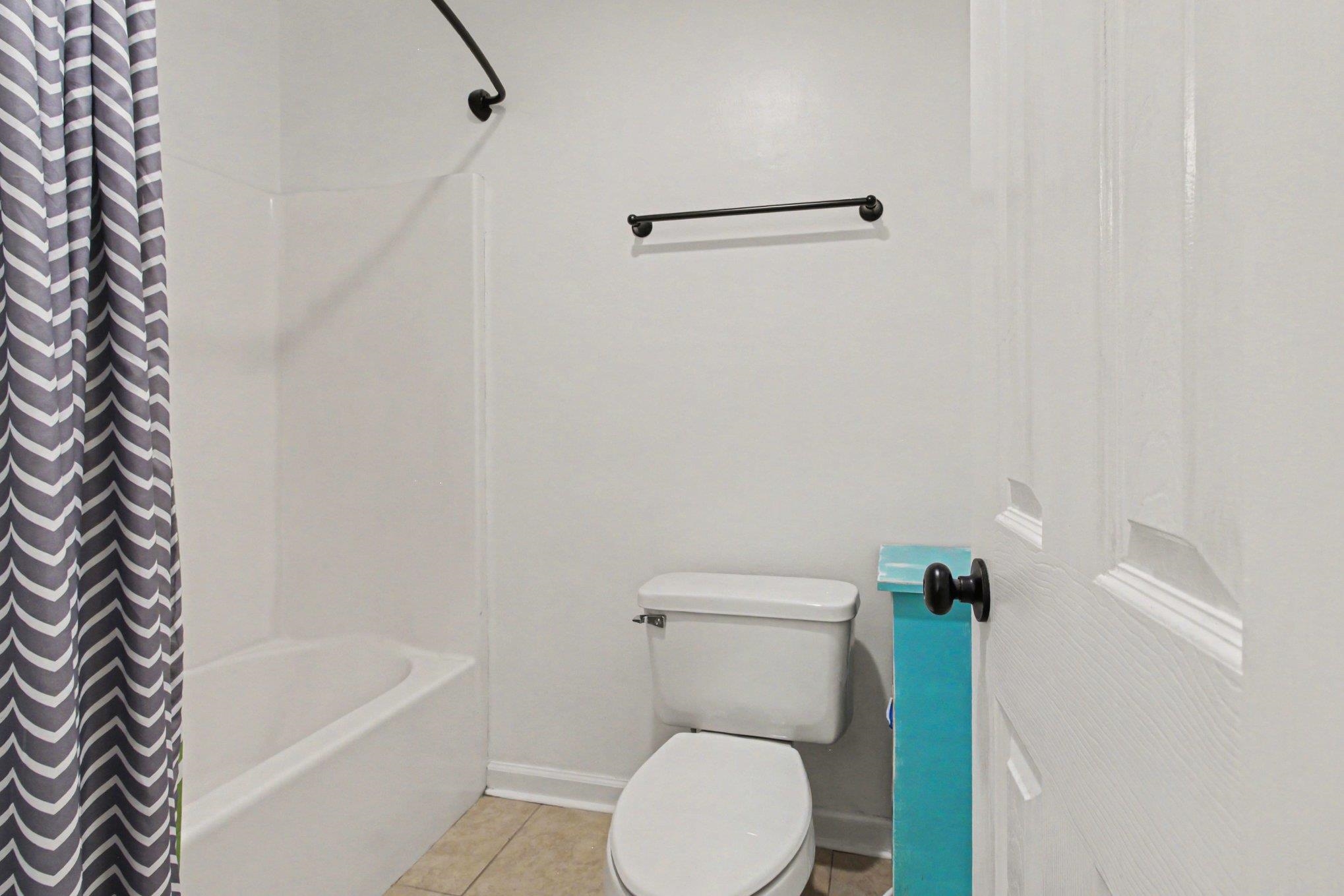 129 Brookgate Dr. Property Photo 25