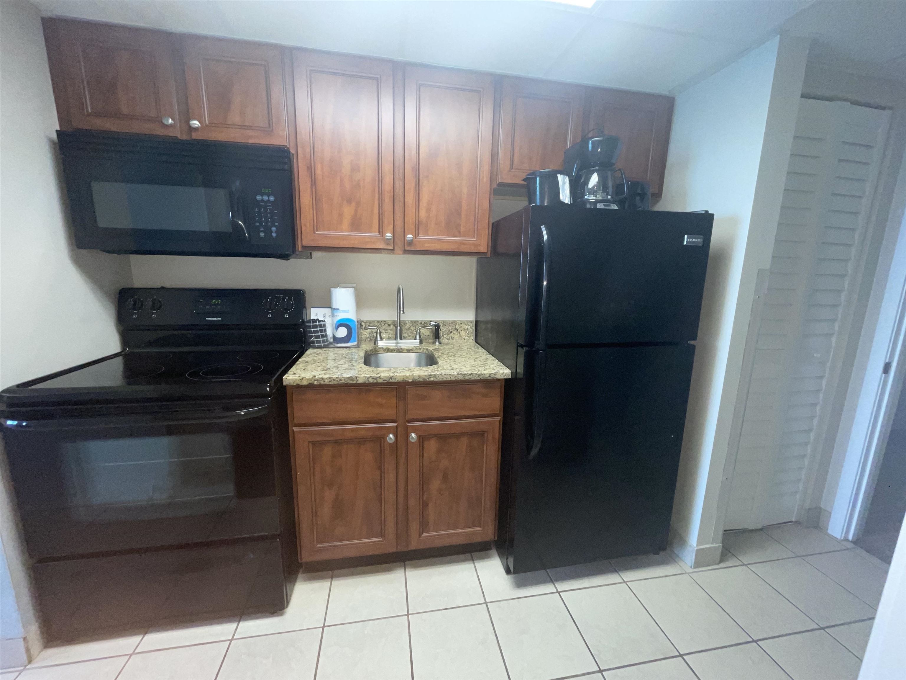 2000 N Ocean Blvd. Property Photo 4