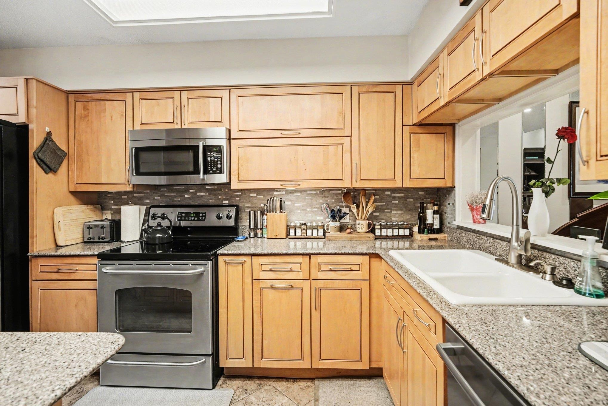 4396 Baldwin Ave. Property Photo 4