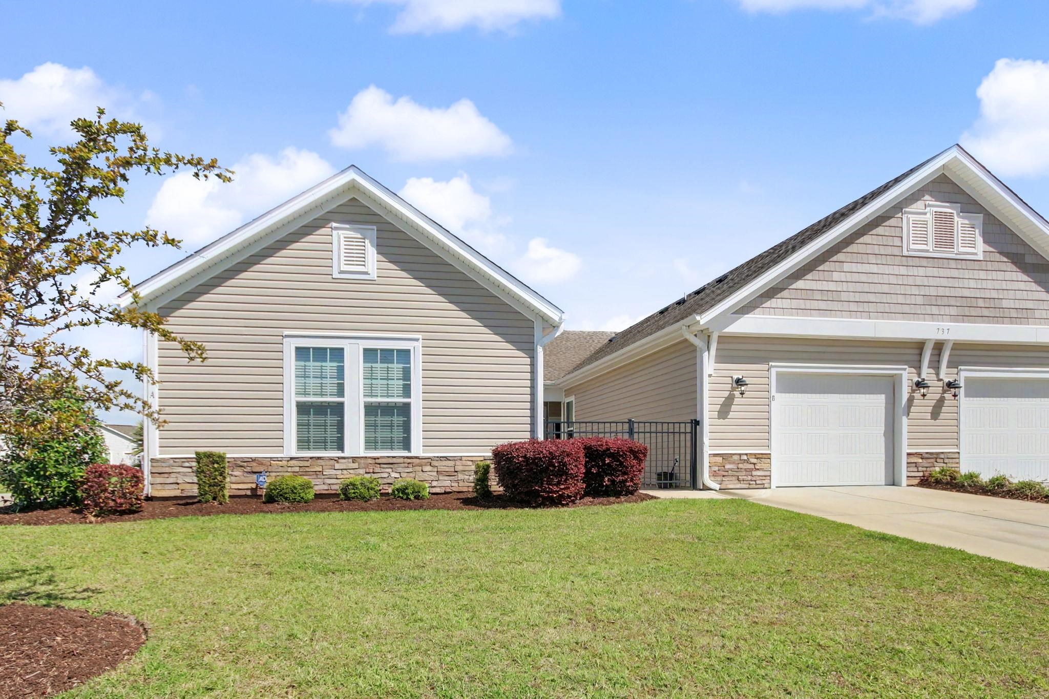 737 Salerno Circle Property Photo 1