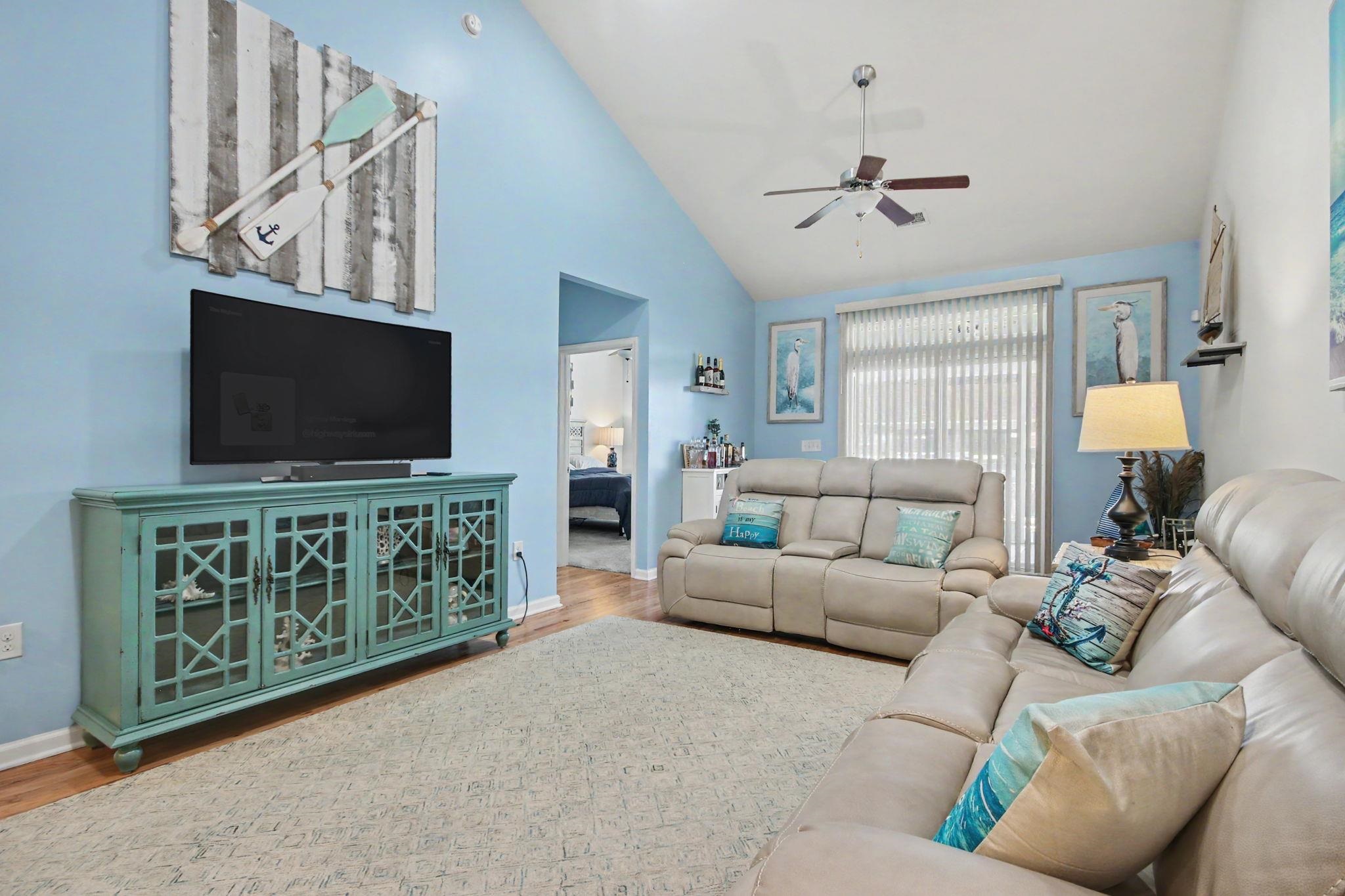 737 Salerno Circle Property Photo 16