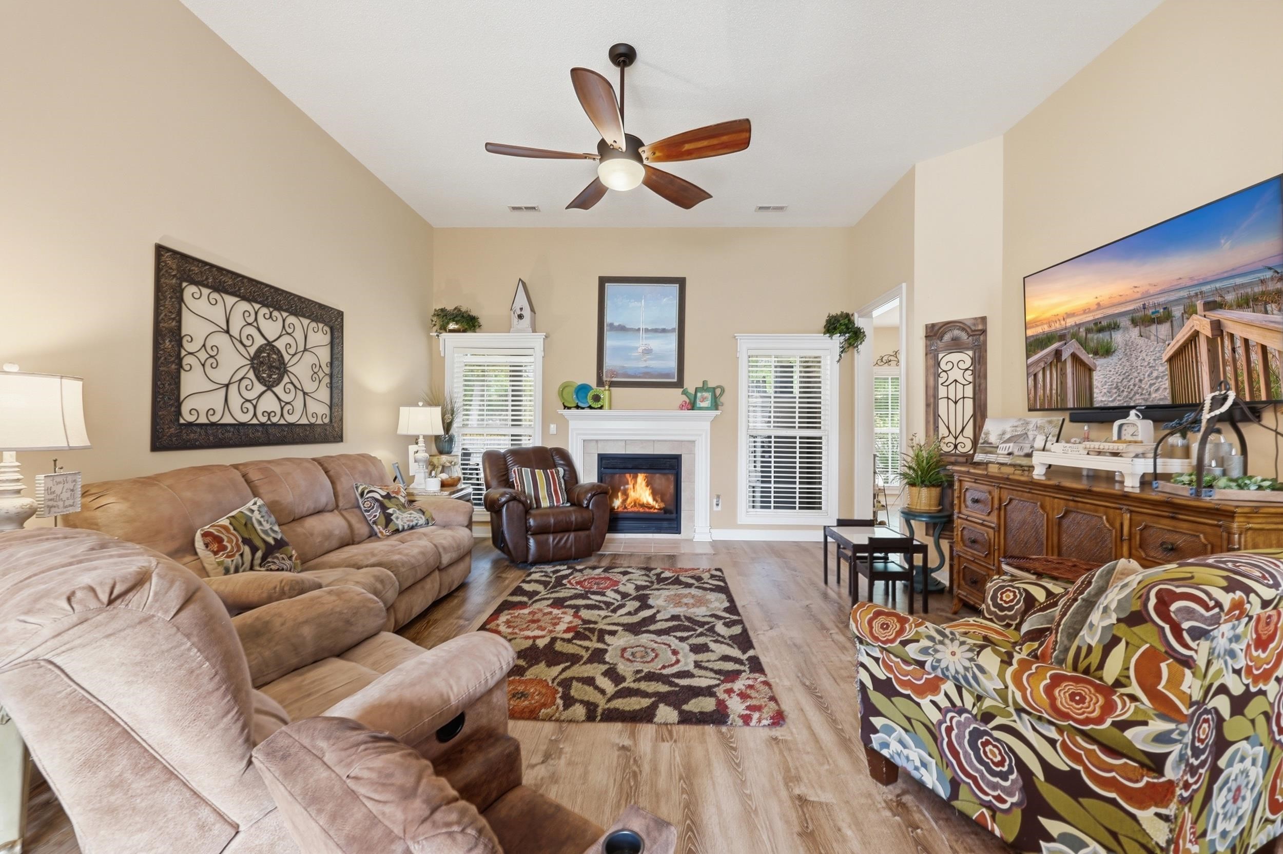 4447 River Rd. Property Photo 5