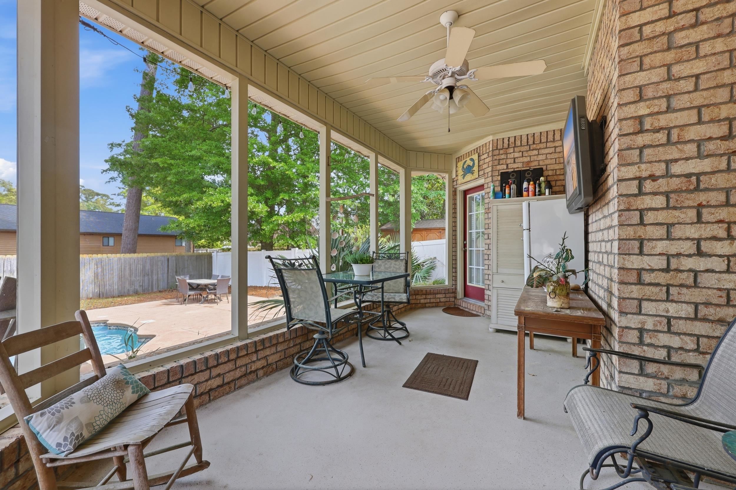 4447 River Rd. Property Photo 28