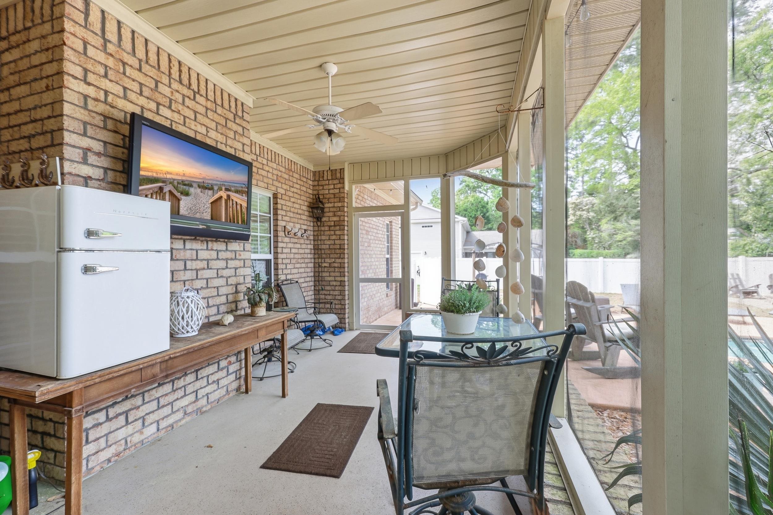 4447 River Rd. Property Photo 29