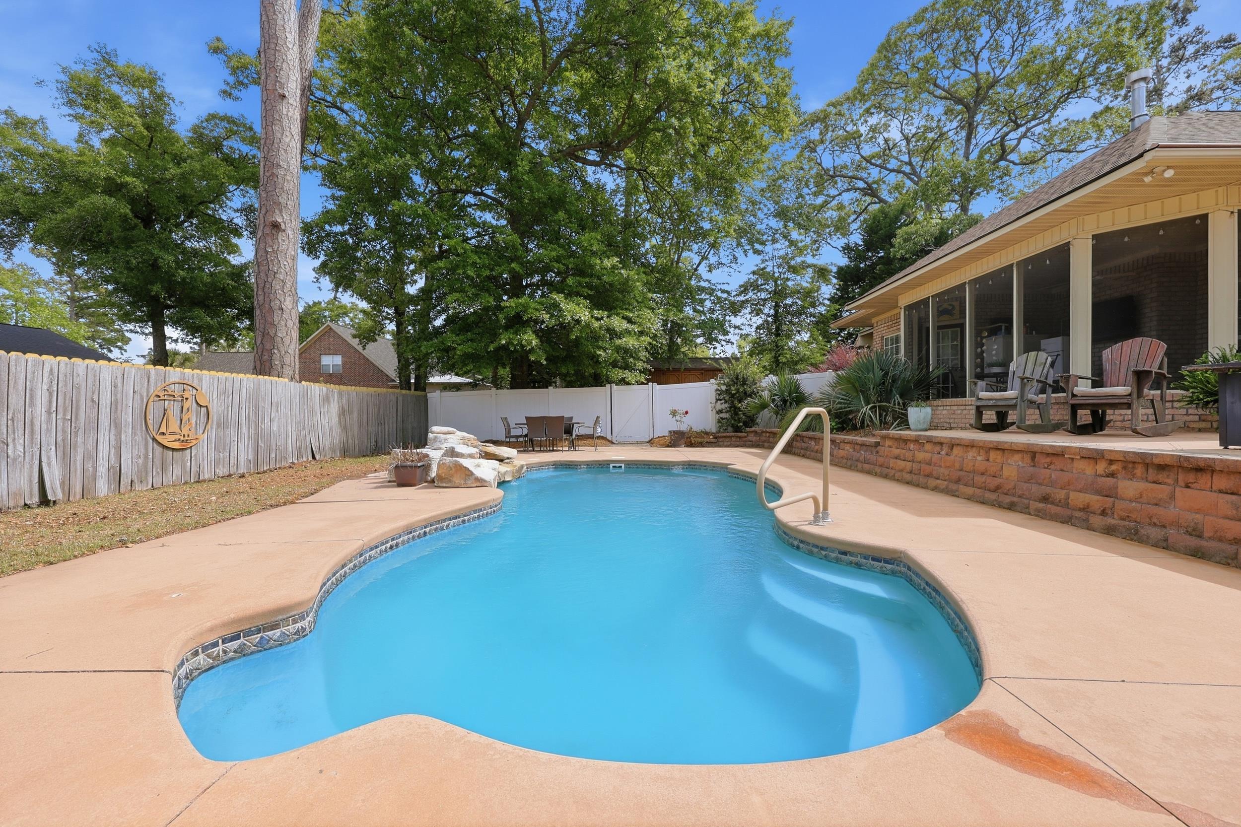 4447 River Rd. Property Photo 30