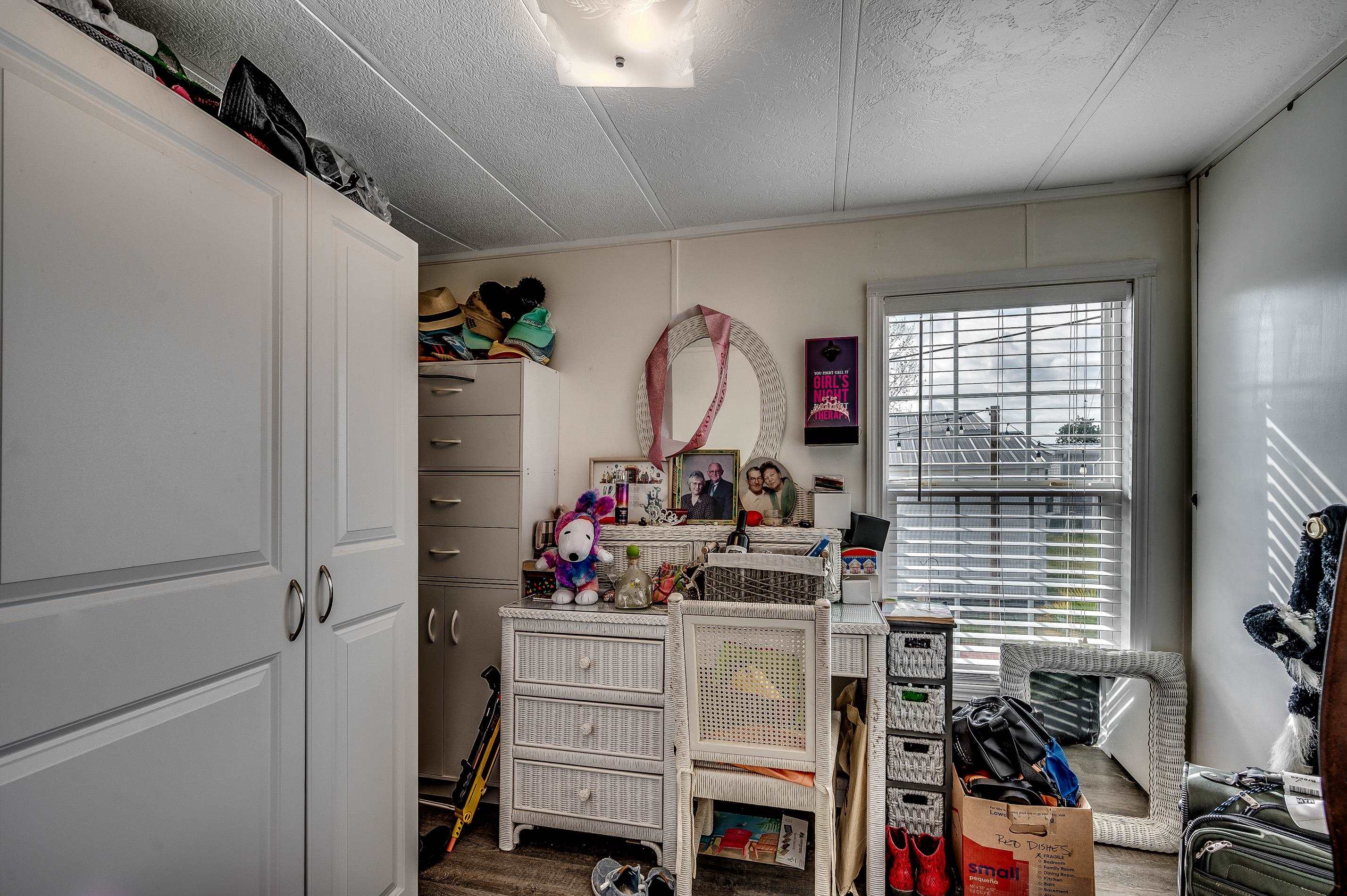 1505 Gardenia Ave. Property Photo 17