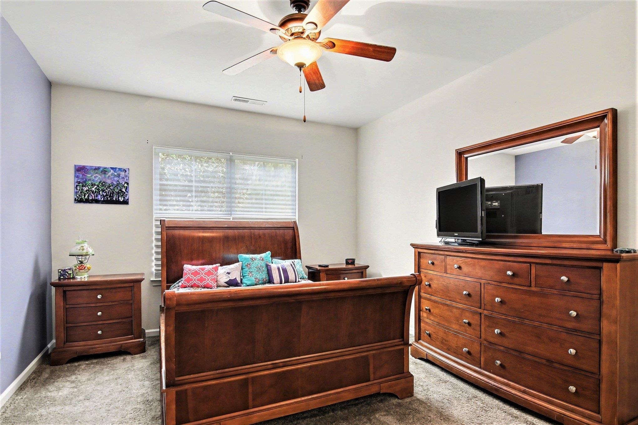 605 Queen Palm Ct. Property Photo 20