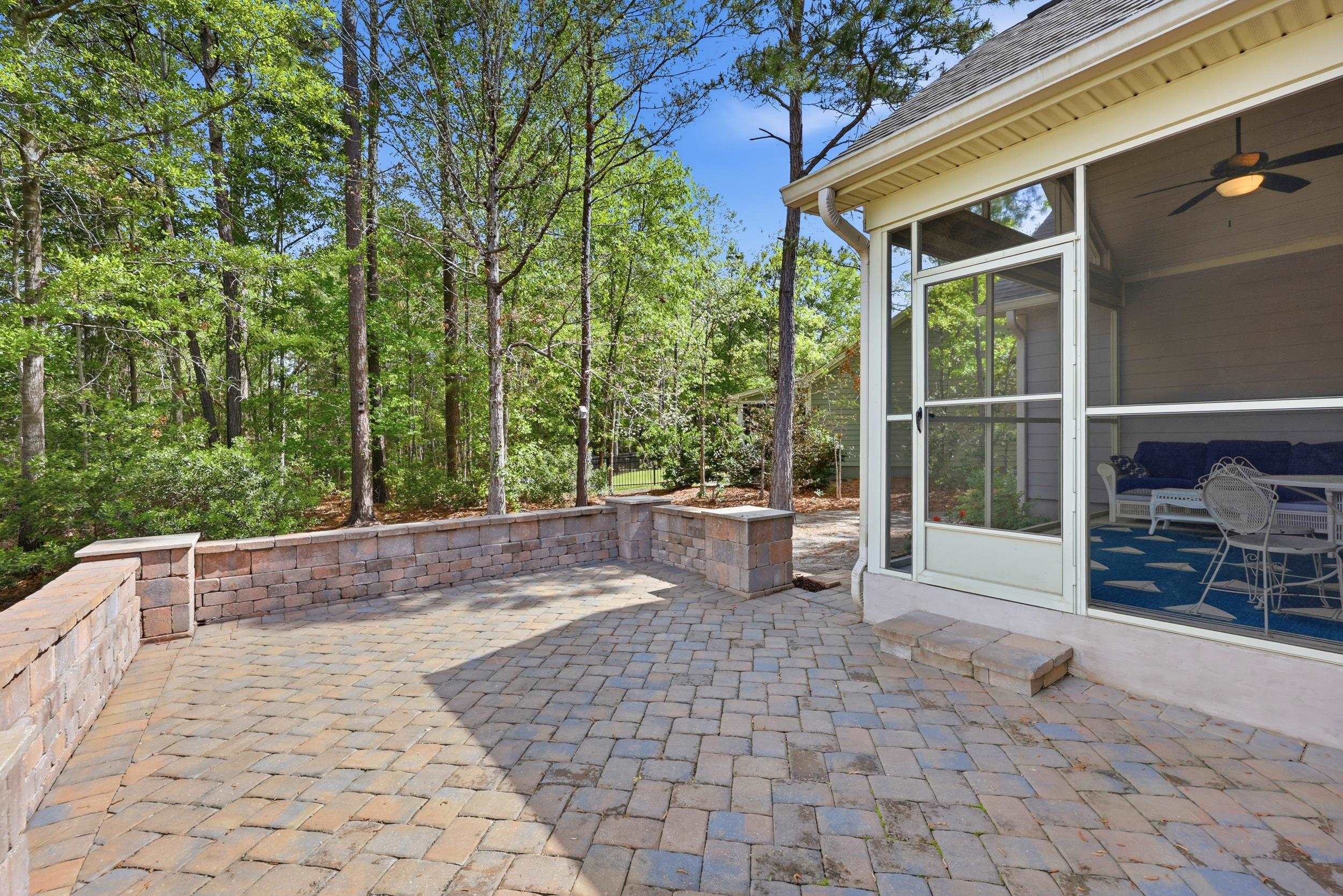 162 Summerlight Dr. Property Photo 25