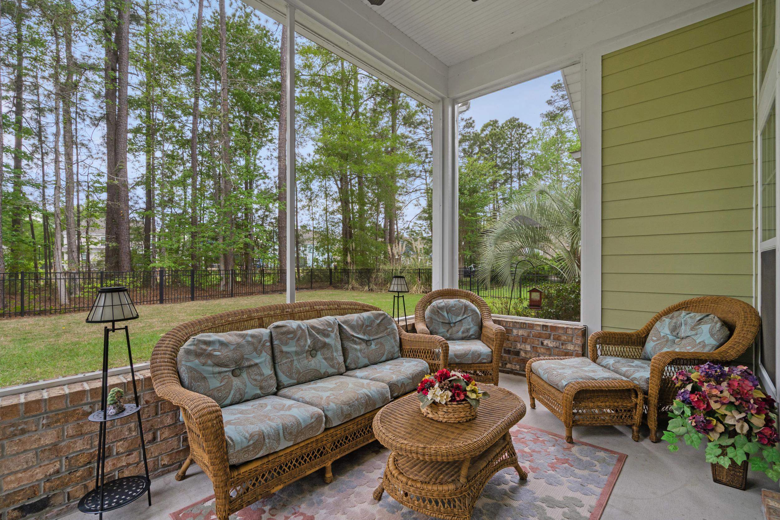 2851 Mcleod Ln. Property Photo 24