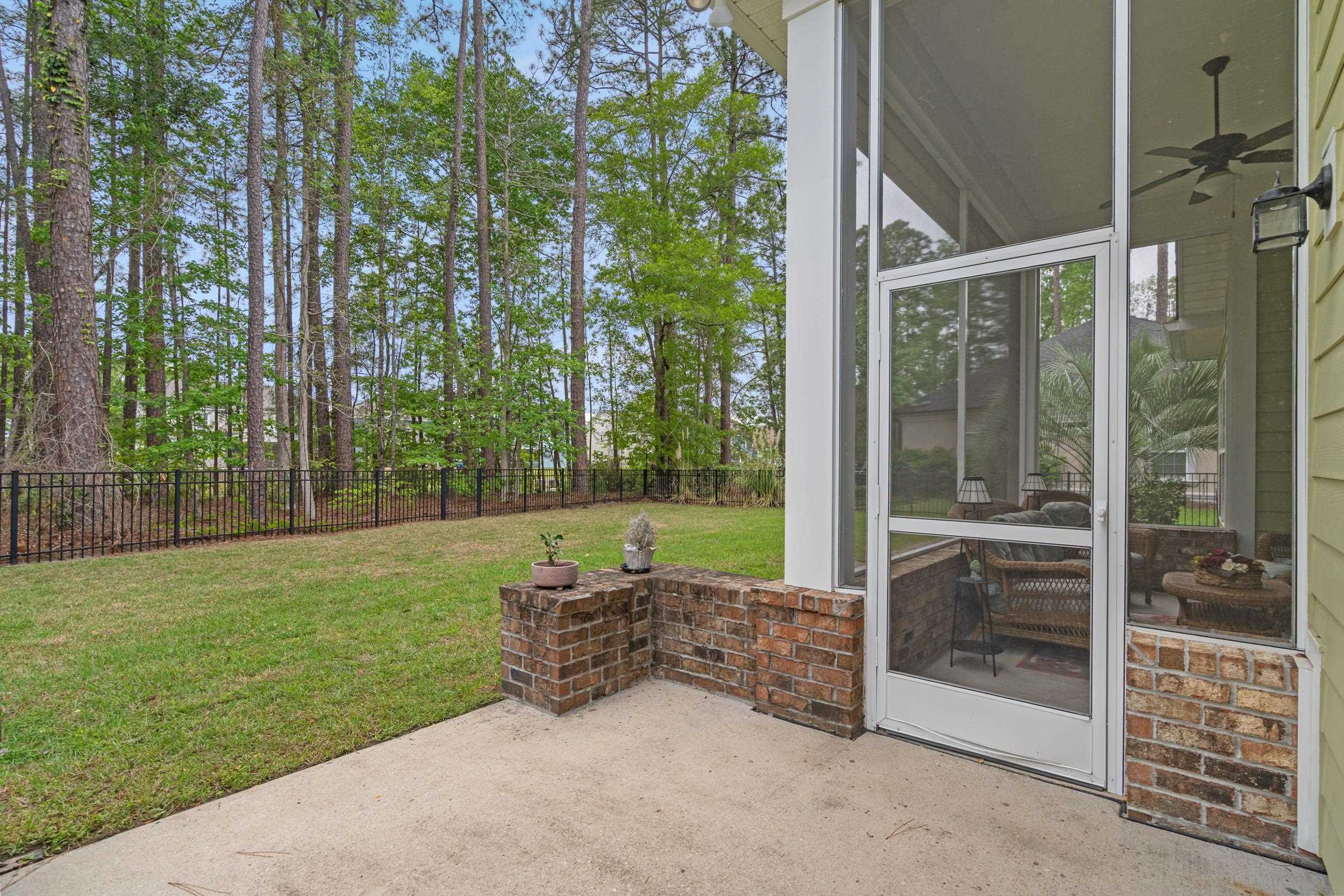 2851 Mcleod Ln. Property Photo 27
