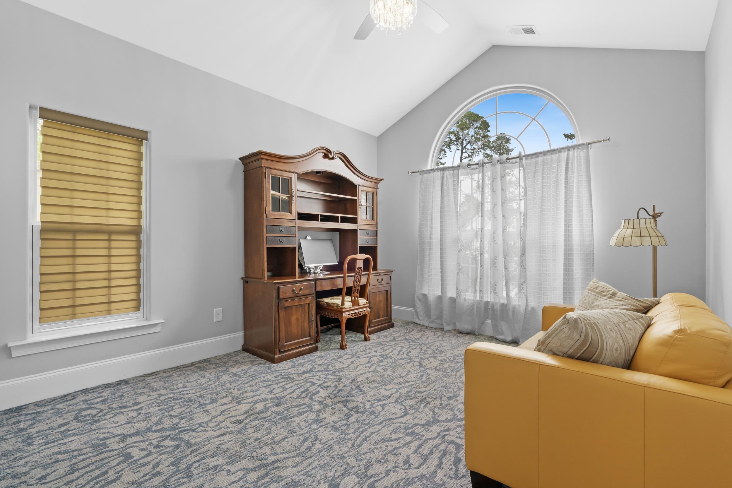 2851 Mcleod Ln. Property Photo 38