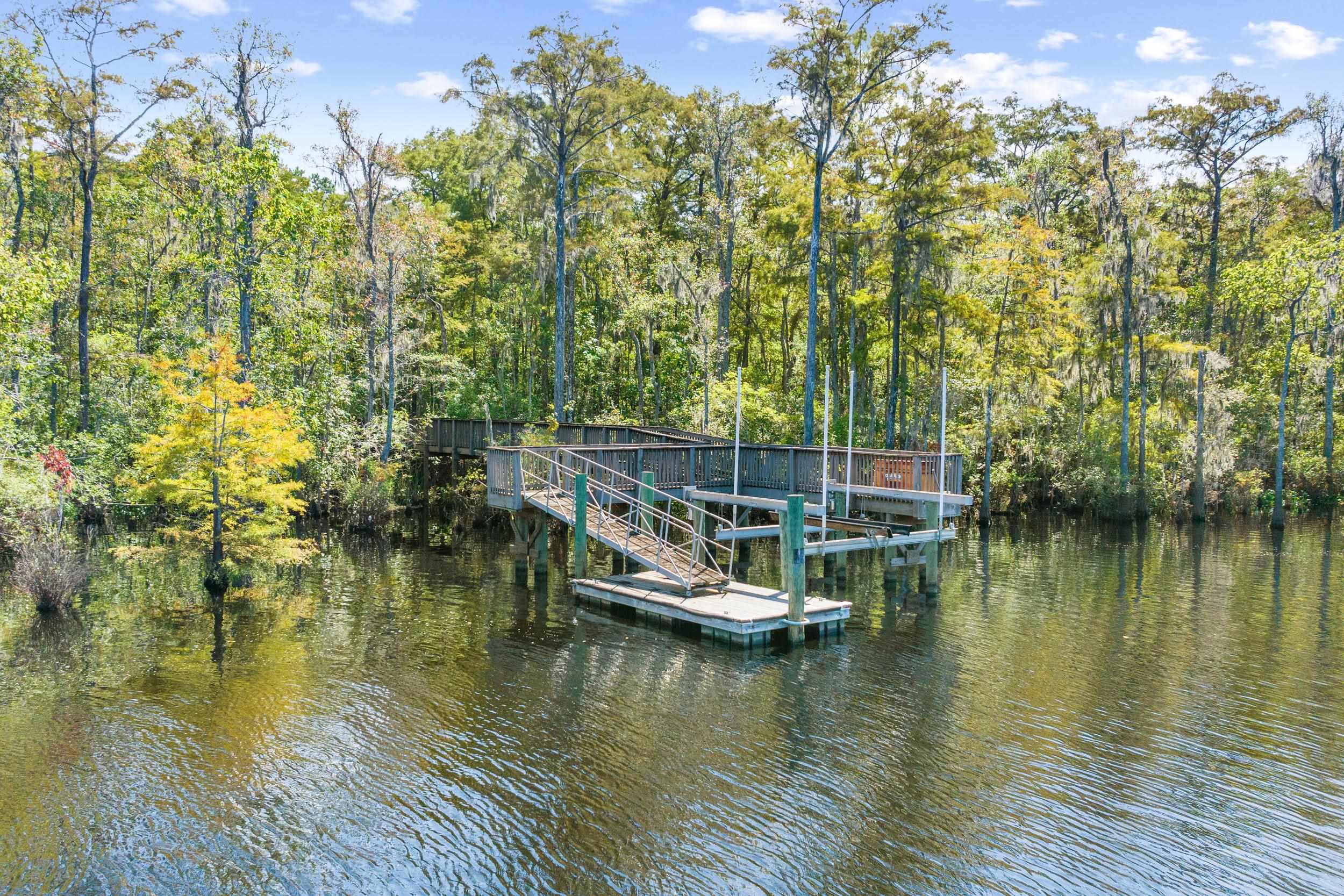 2851 Mcleod Ln. Property Photo 61