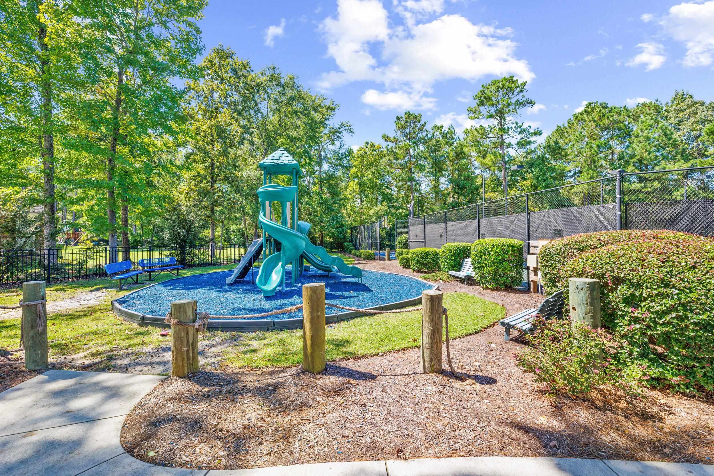2851 Mcleod Ln. Property Photo 68