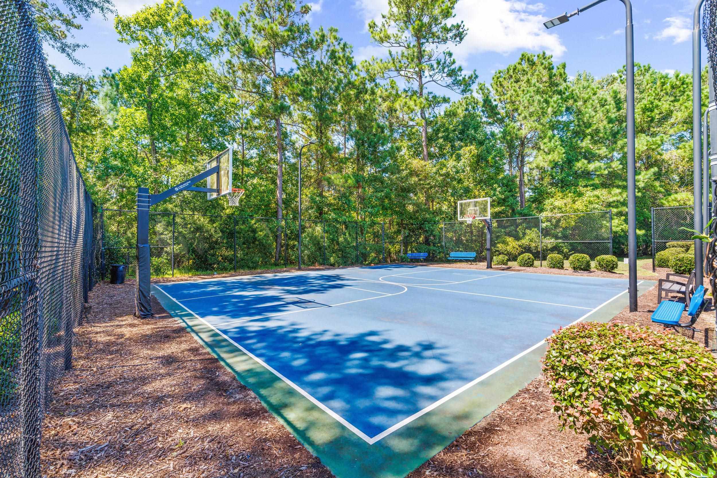 2851 Mcleod Ln. Property Photo 69