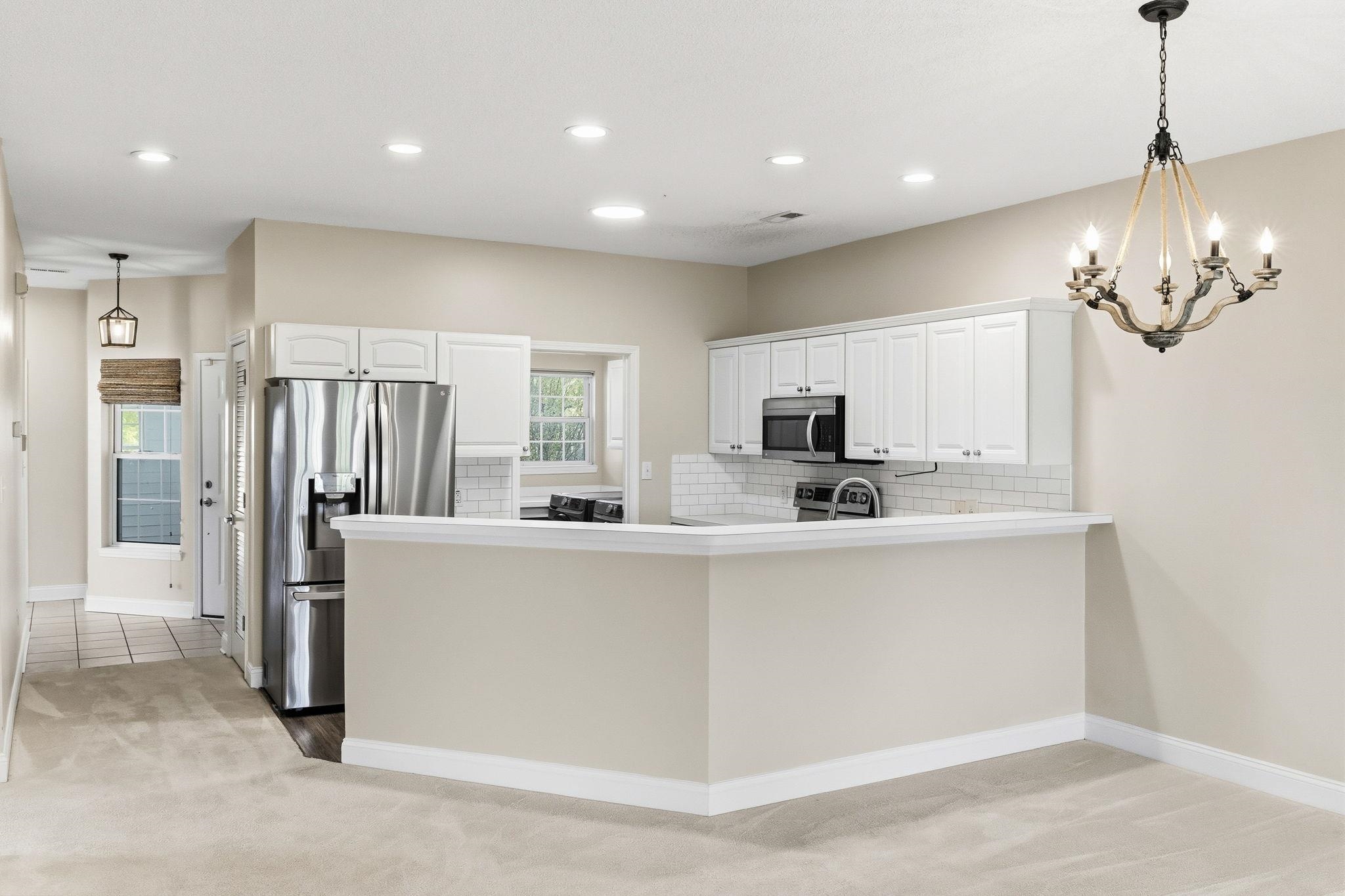 5049 Glenbrook Dr. Property Photo 17