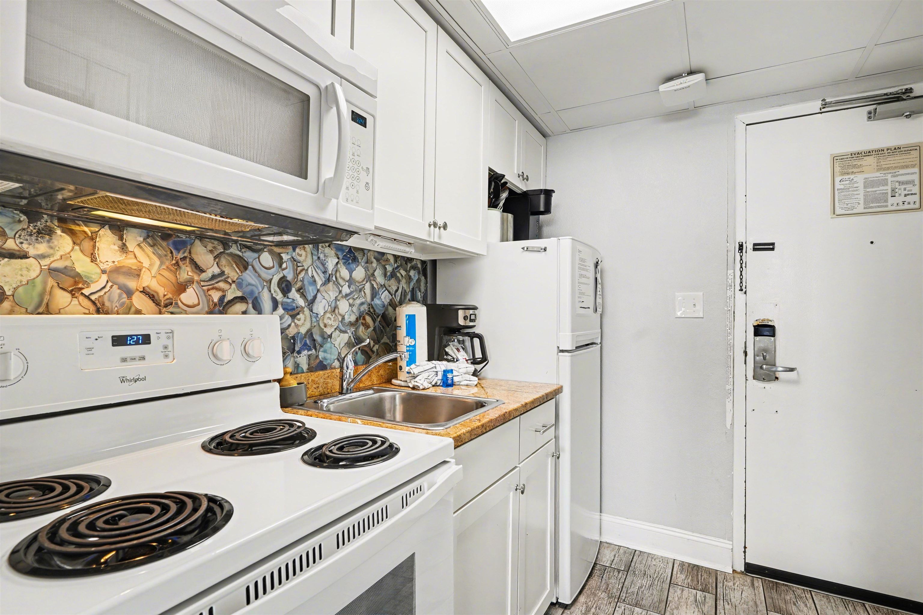 6900 N Ocean Blvd. Property Photo 12