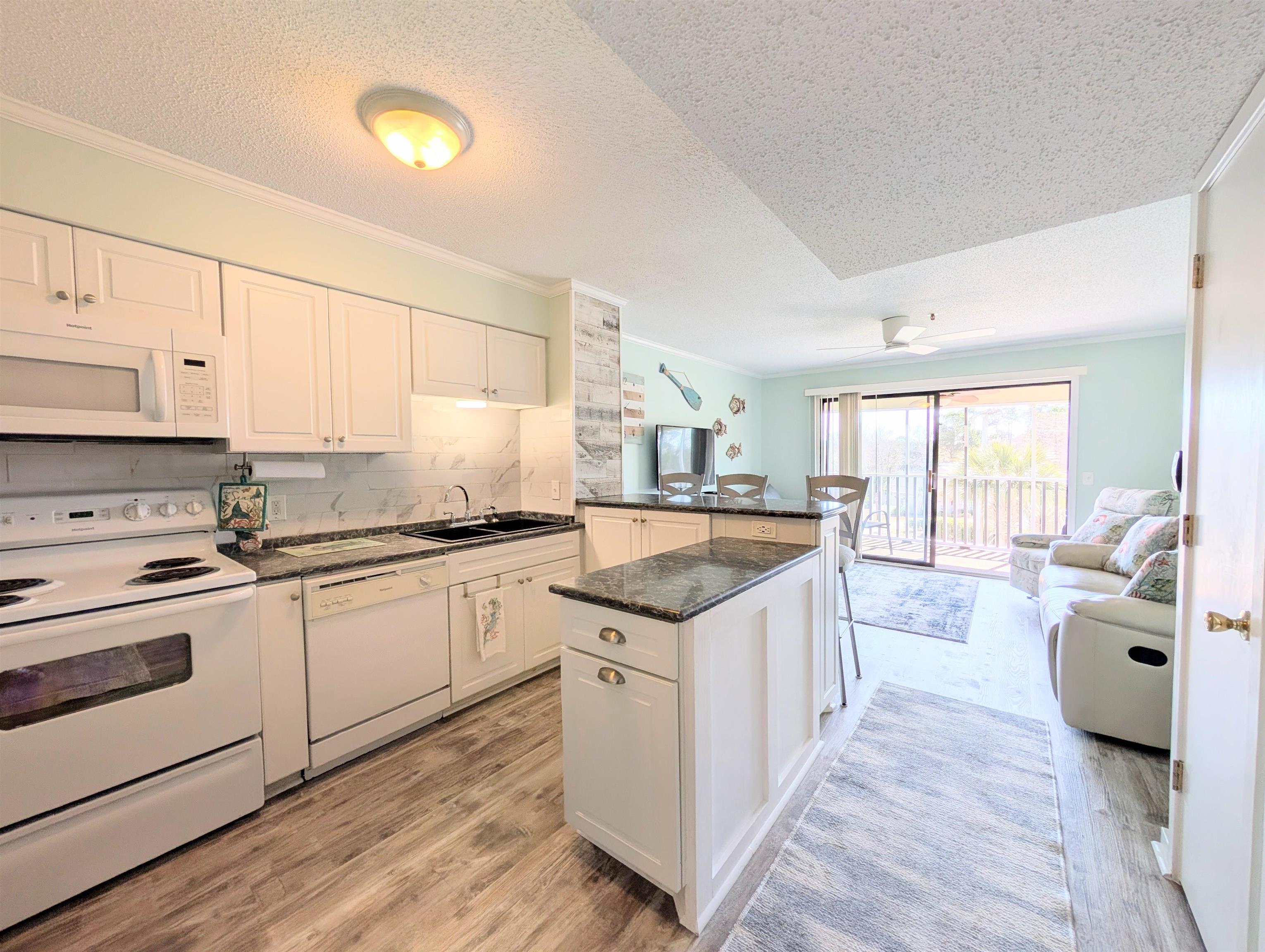 4350 Intercoastal Dr. Property Photo 4