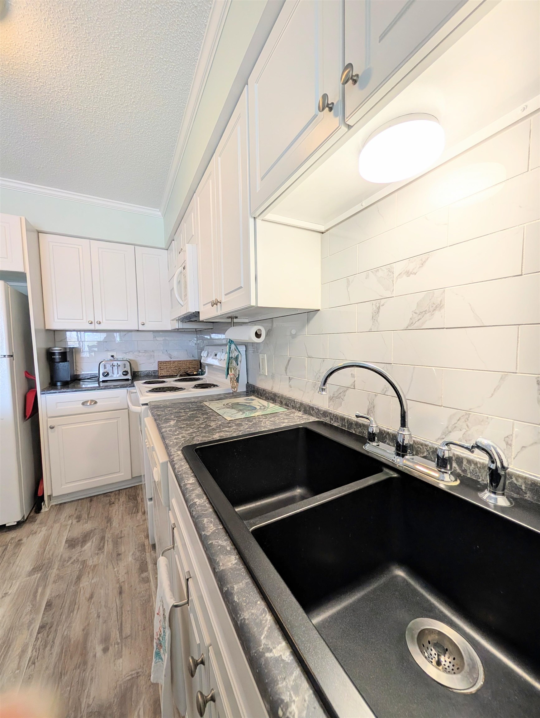 4350 Intercoastal Dr. Property Photo 6
