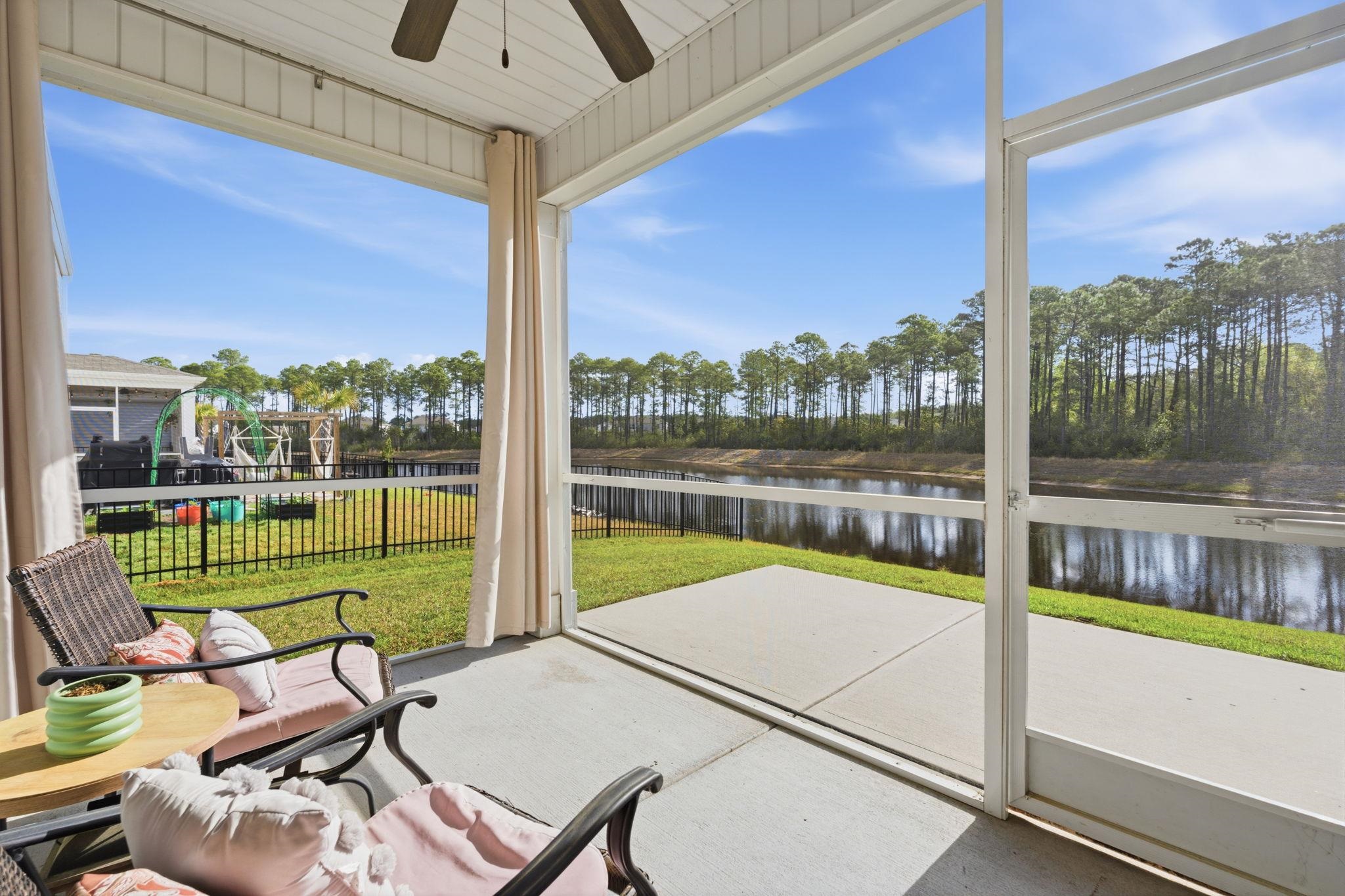 2261 Blackthorn Dr. Property Photo 21