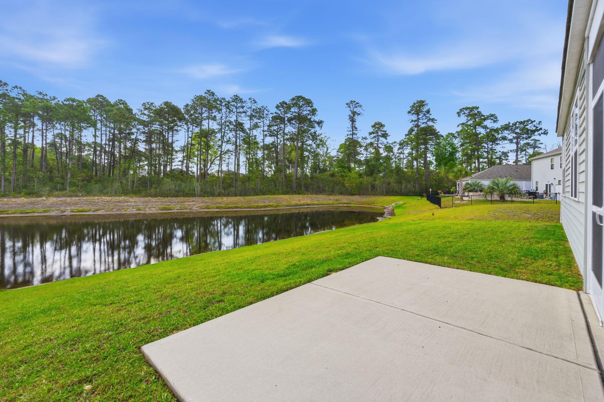 2261 Blackthorn Dr. Property Photo 23
