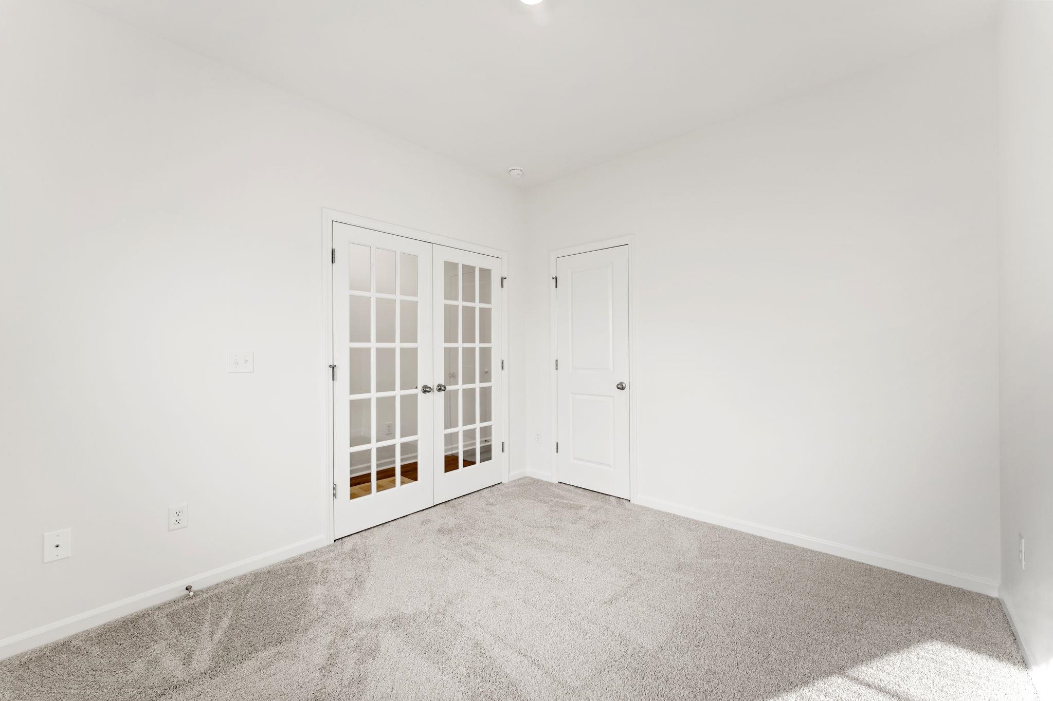 545 Honeyhill Loop Property Photo 6