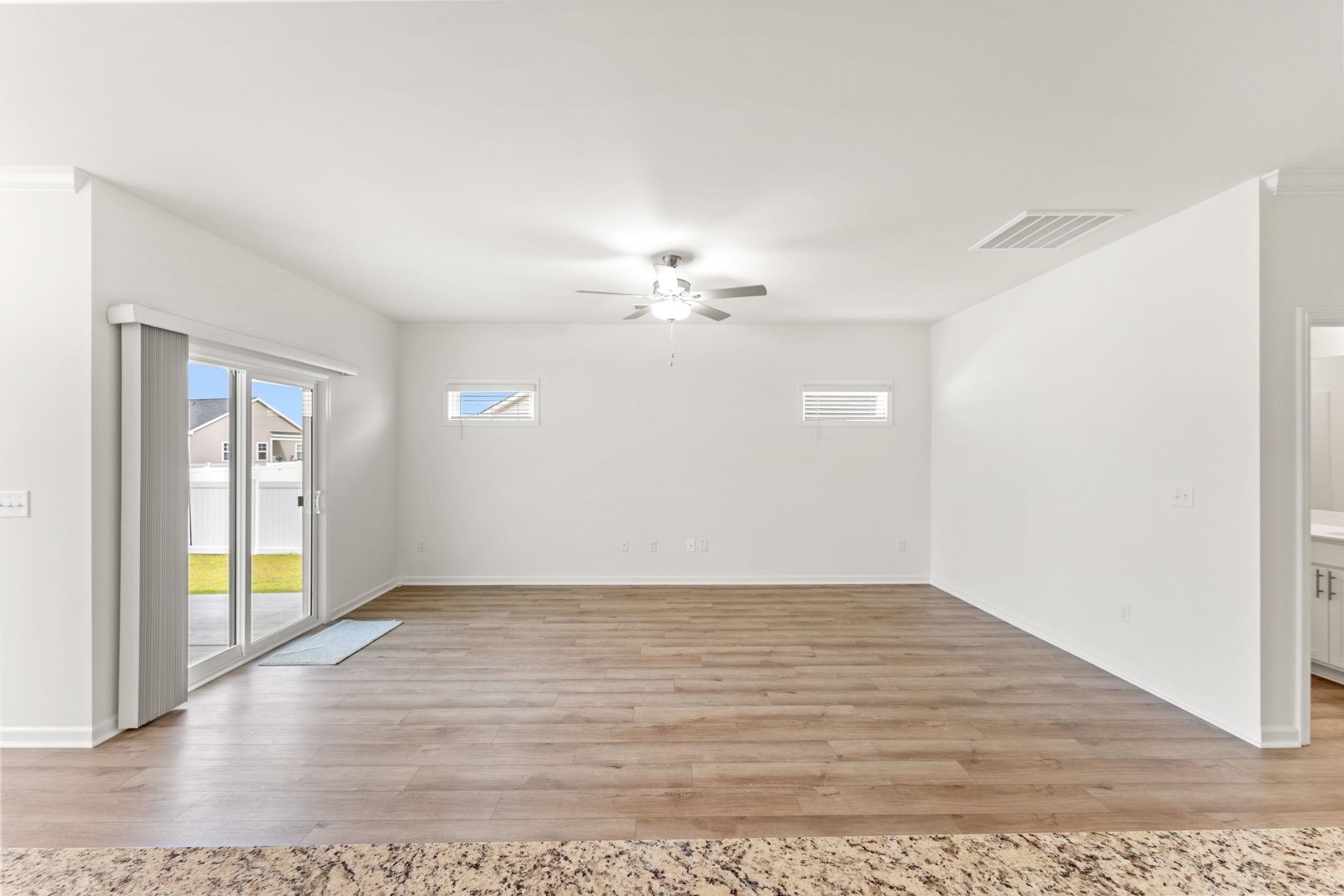 545 Honeyhill Loop Property Photo 10