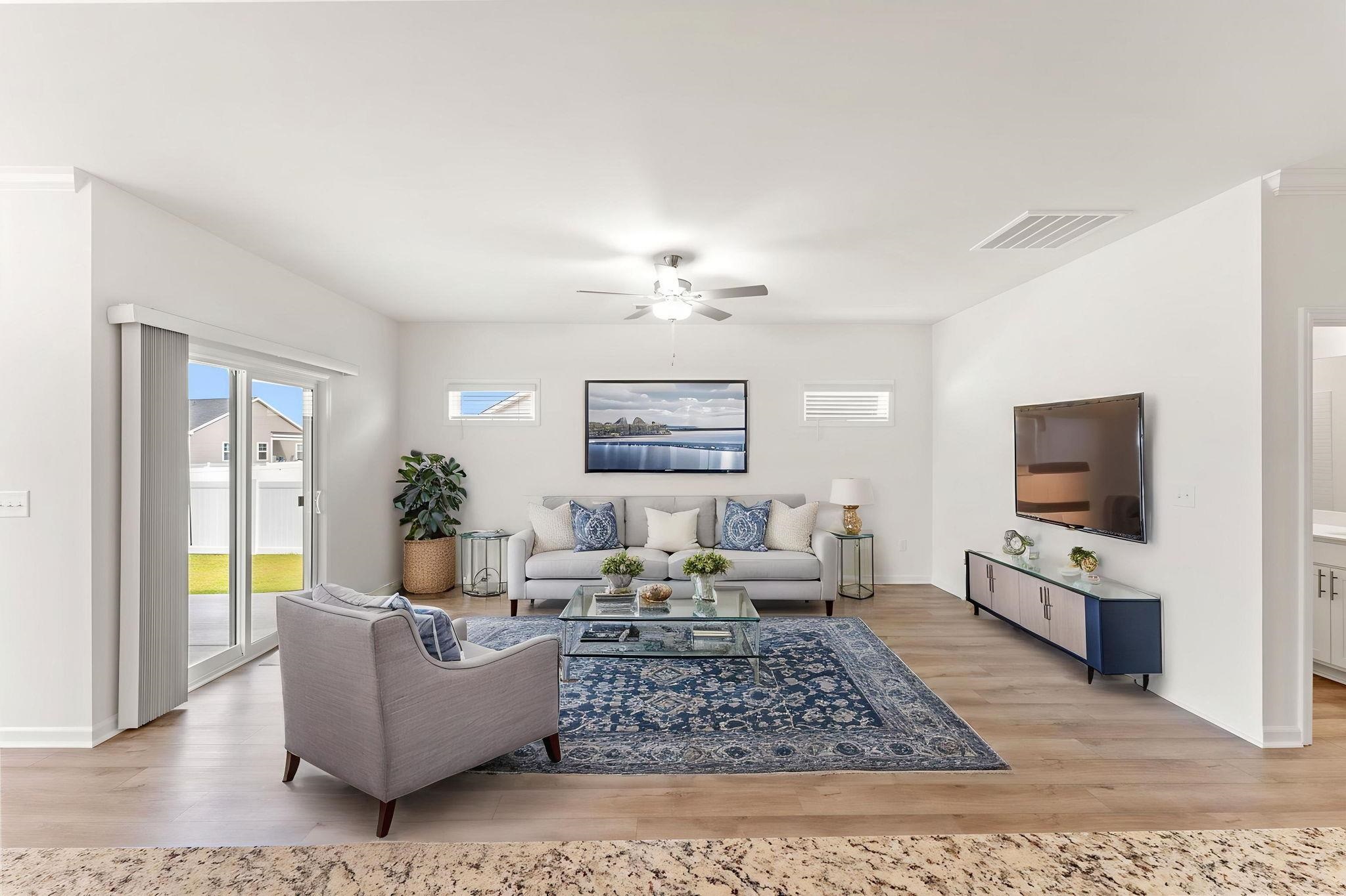 545 Honeyhill Loop Property Photo 11