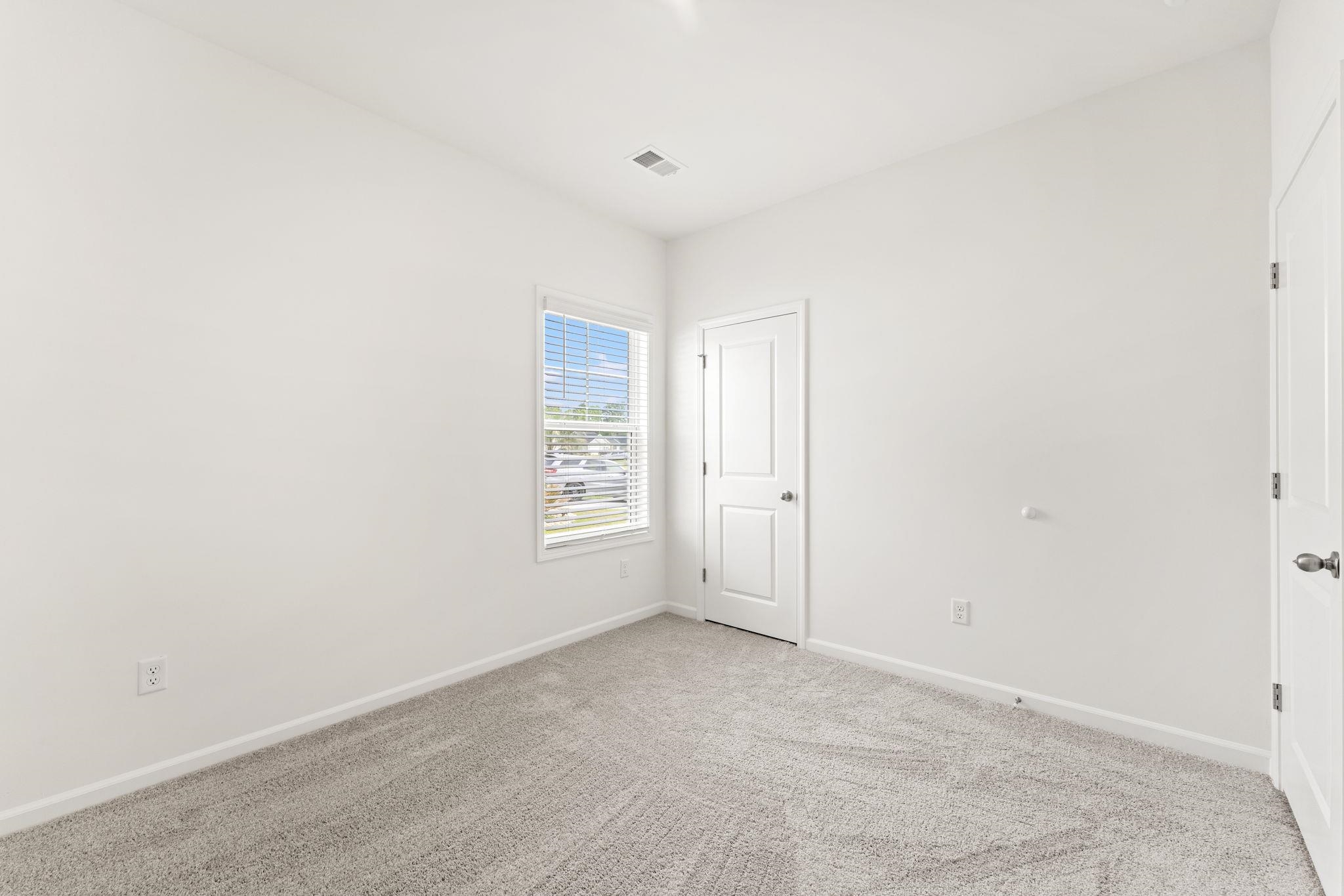 545 Honeyhill Loop Property Photo 19