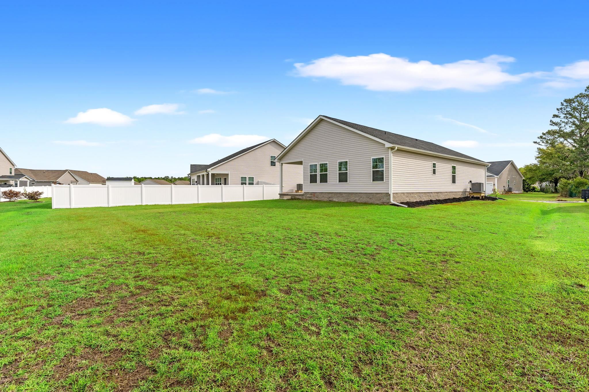 545 Honeyhill Loop Property Photo 38