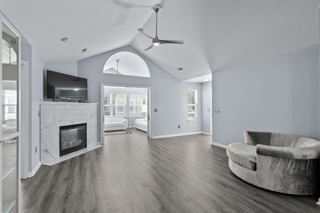 168 Stonegate Blvd. Property Photo 3