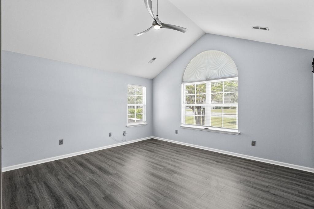 168 Stonegate Blvd. Property Photo 10