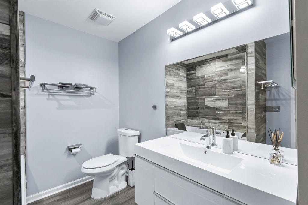 168 Stonegate Blvd. Property Photo 12