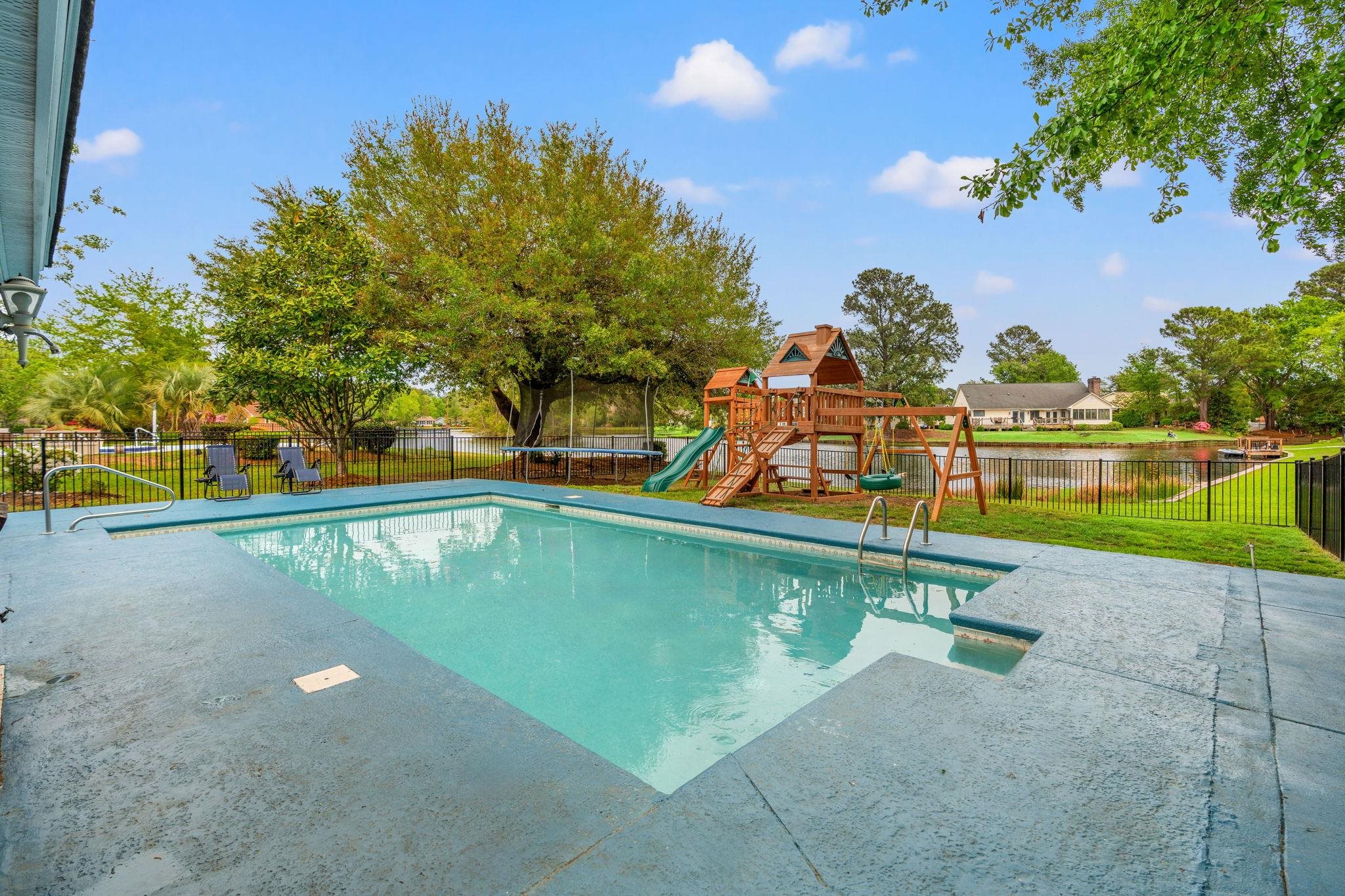 102 Ashley River Rd. Property Photo 35