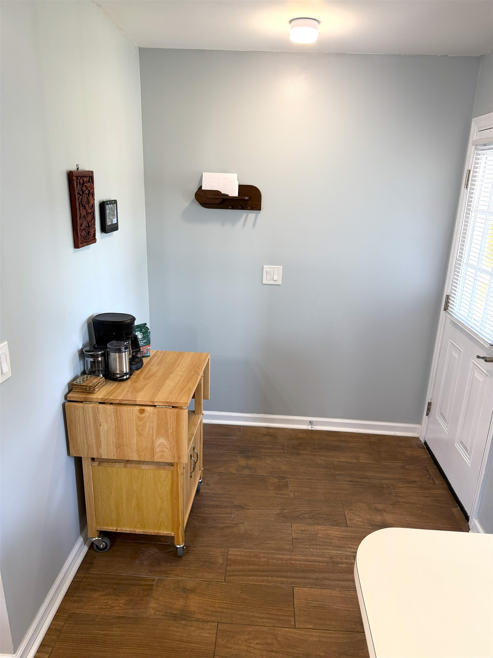 9575 Leeds Circle Property Photo 7