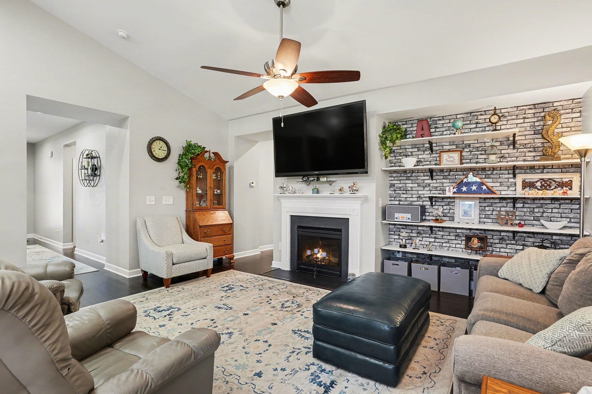 3749 White Wing Circle Property Photo 9