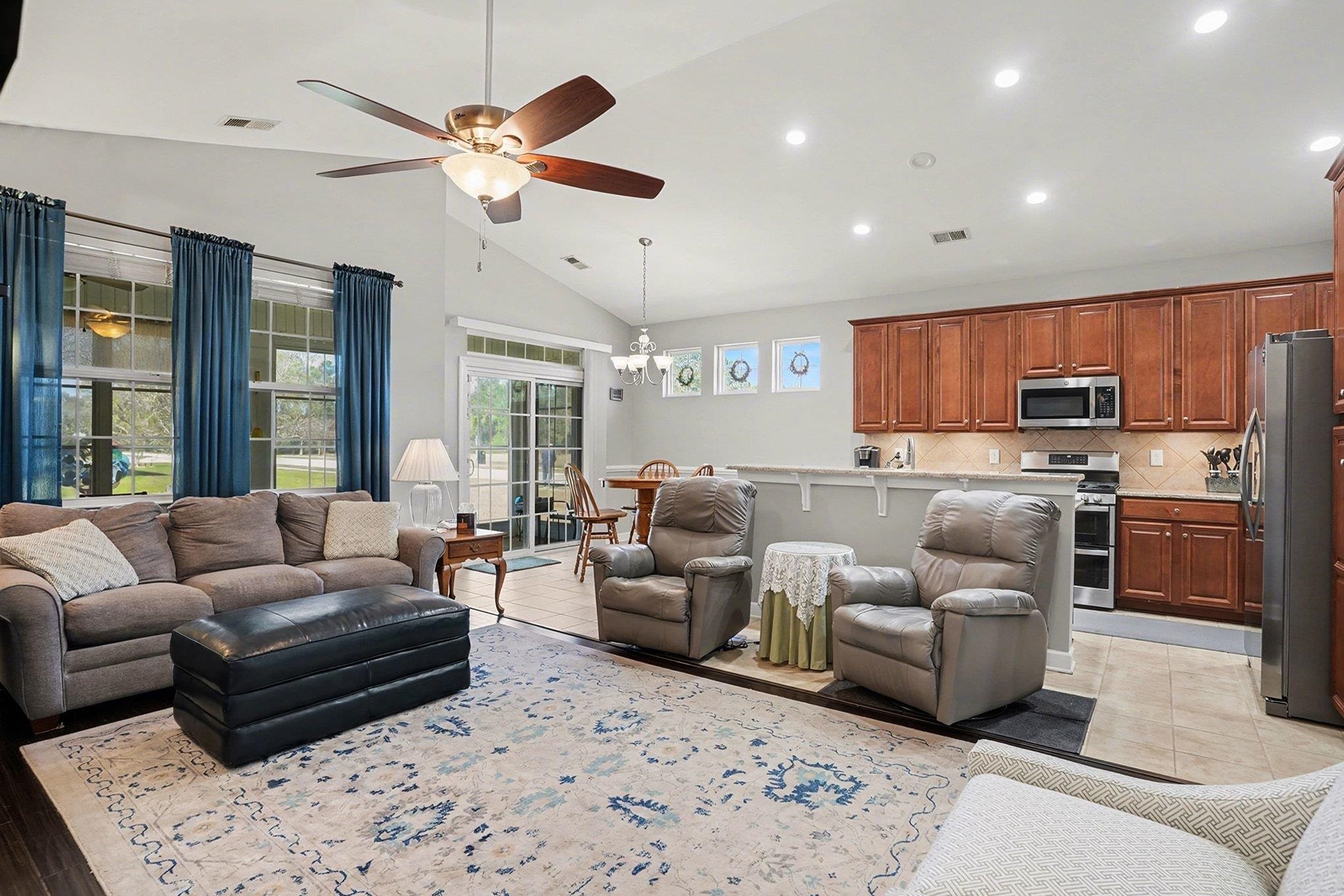 3749 White Wing Circle Property Photo 11
