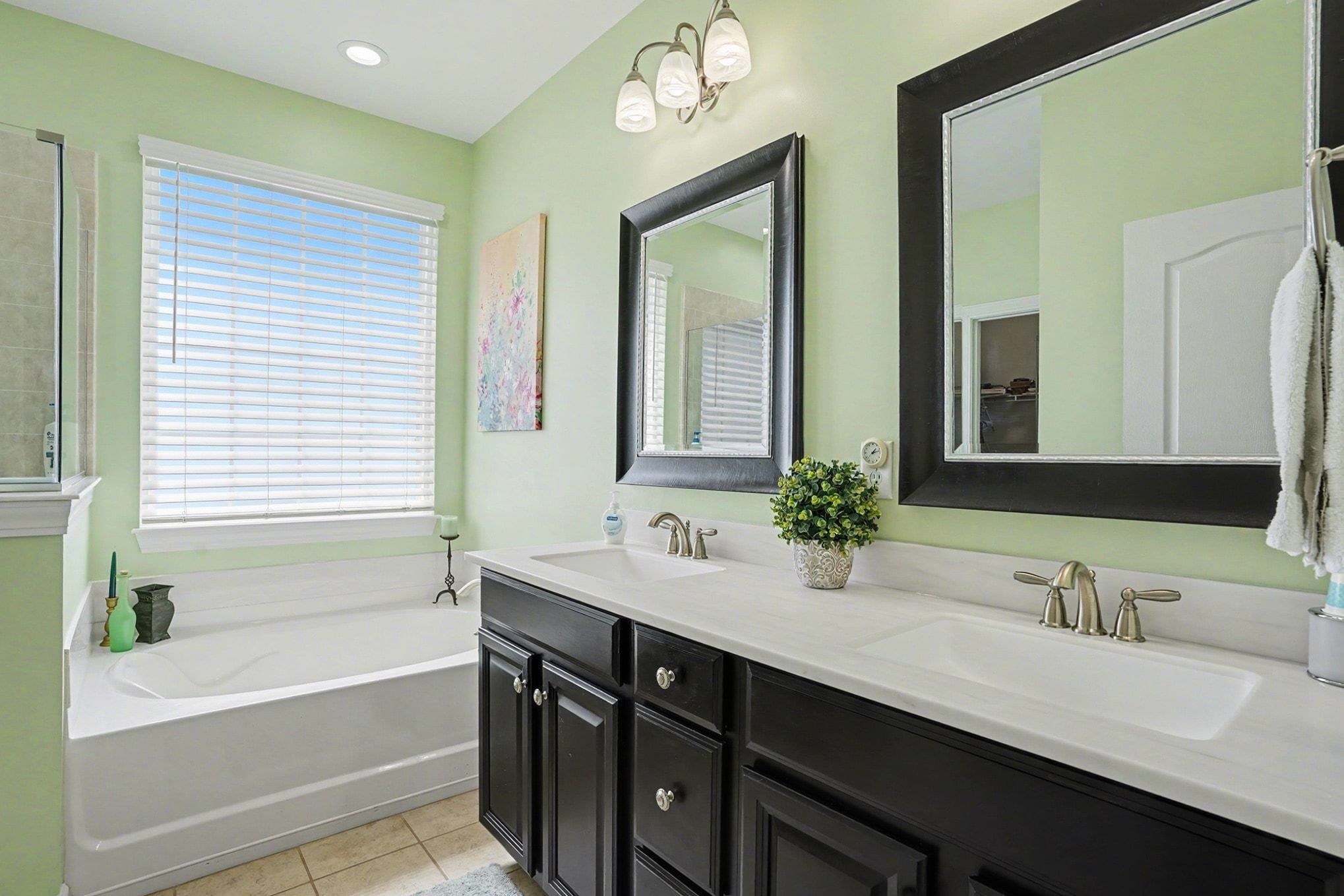 3749 White Wing Circle Property Photo 24