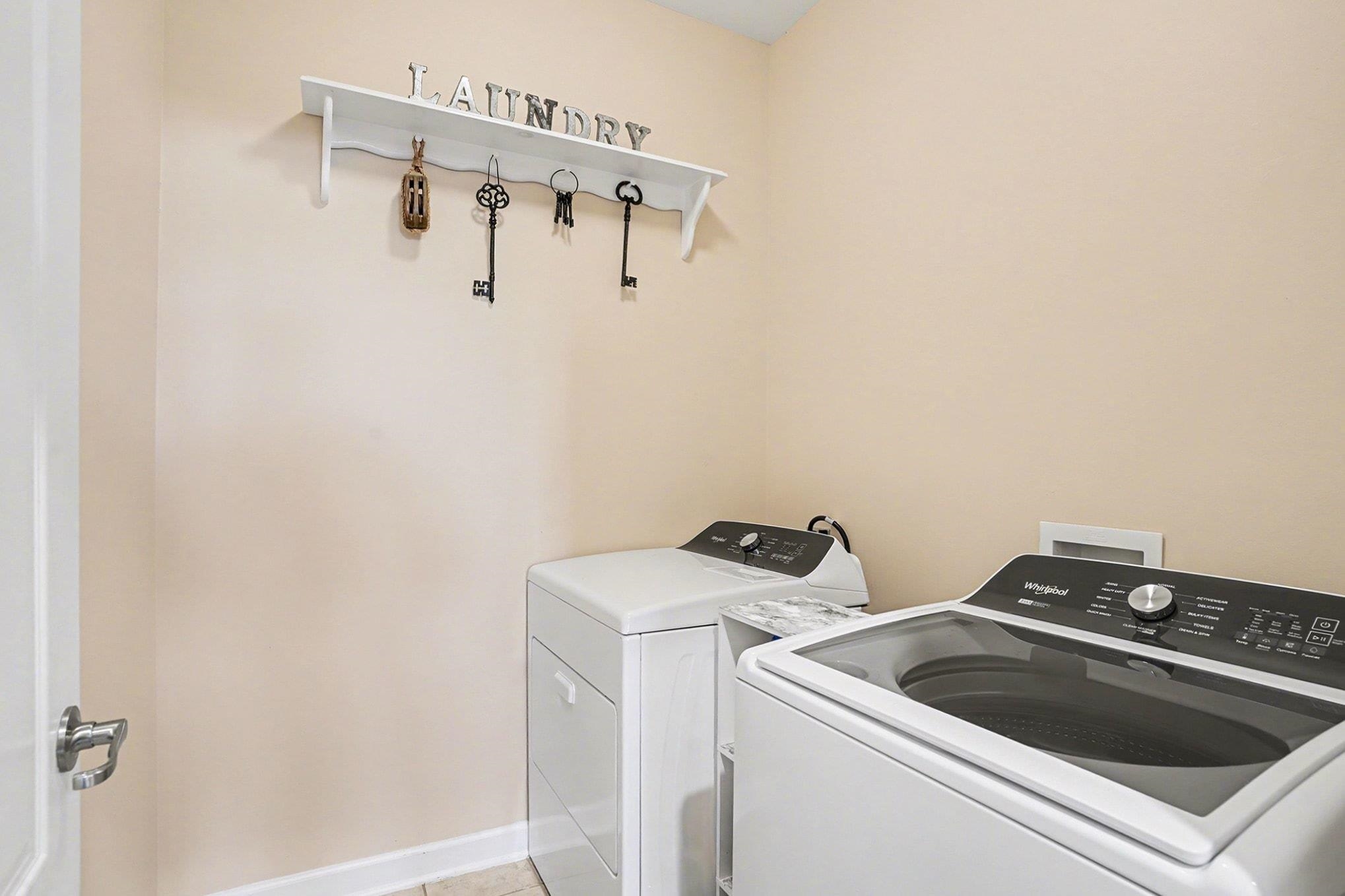 3749 White Wing Circle Property Photo 25