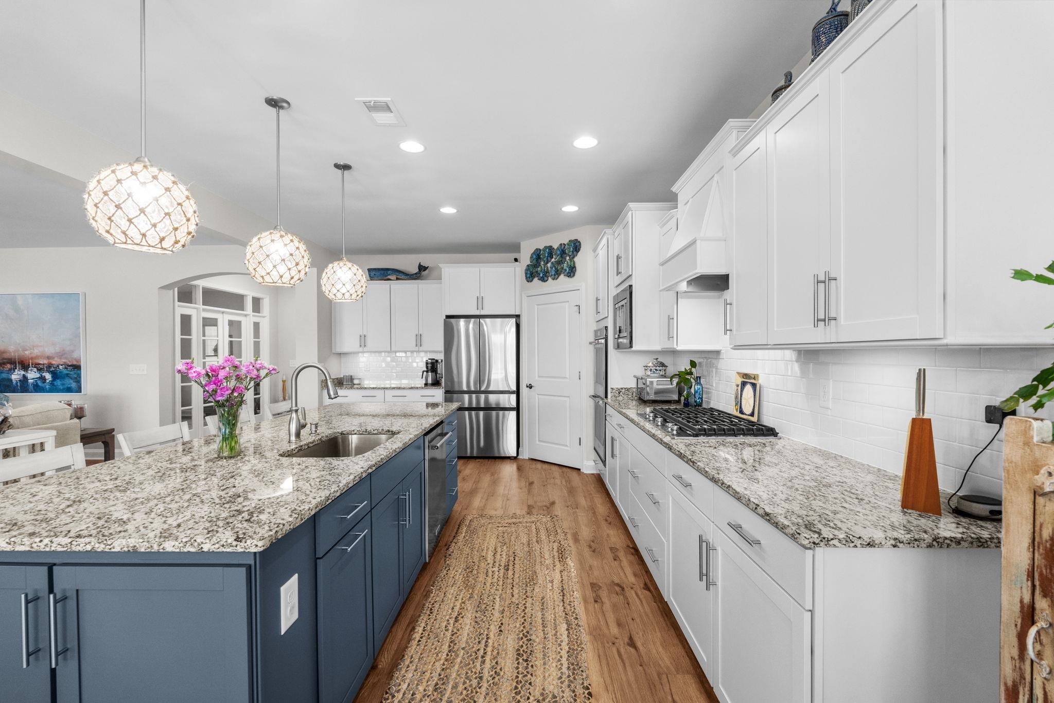 7392 Sarteano Dr. Property Photo 15
