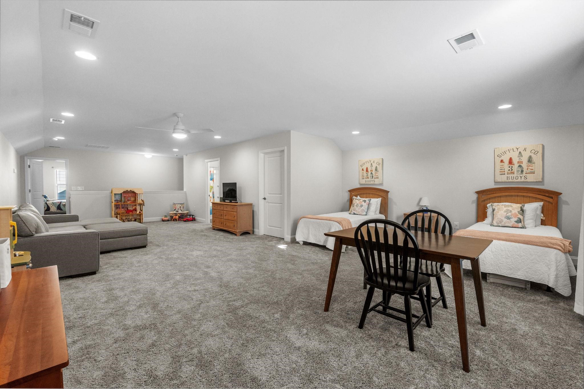 7392 Sarteano Dr. Property Photo 37