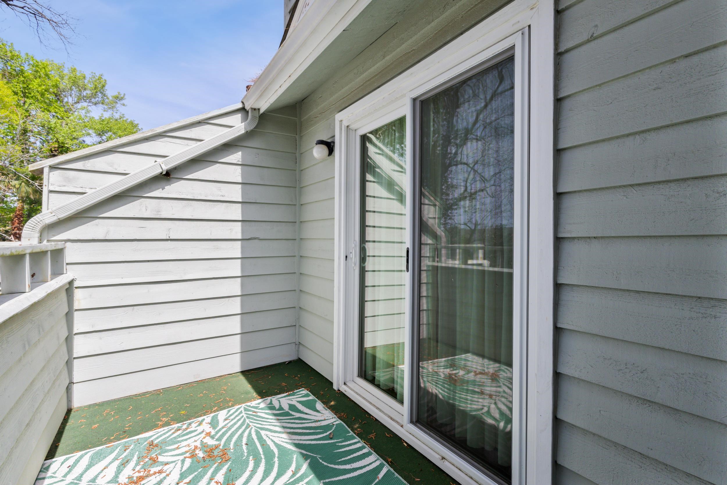 100 Shadow Moss Pl. Property Photo 17