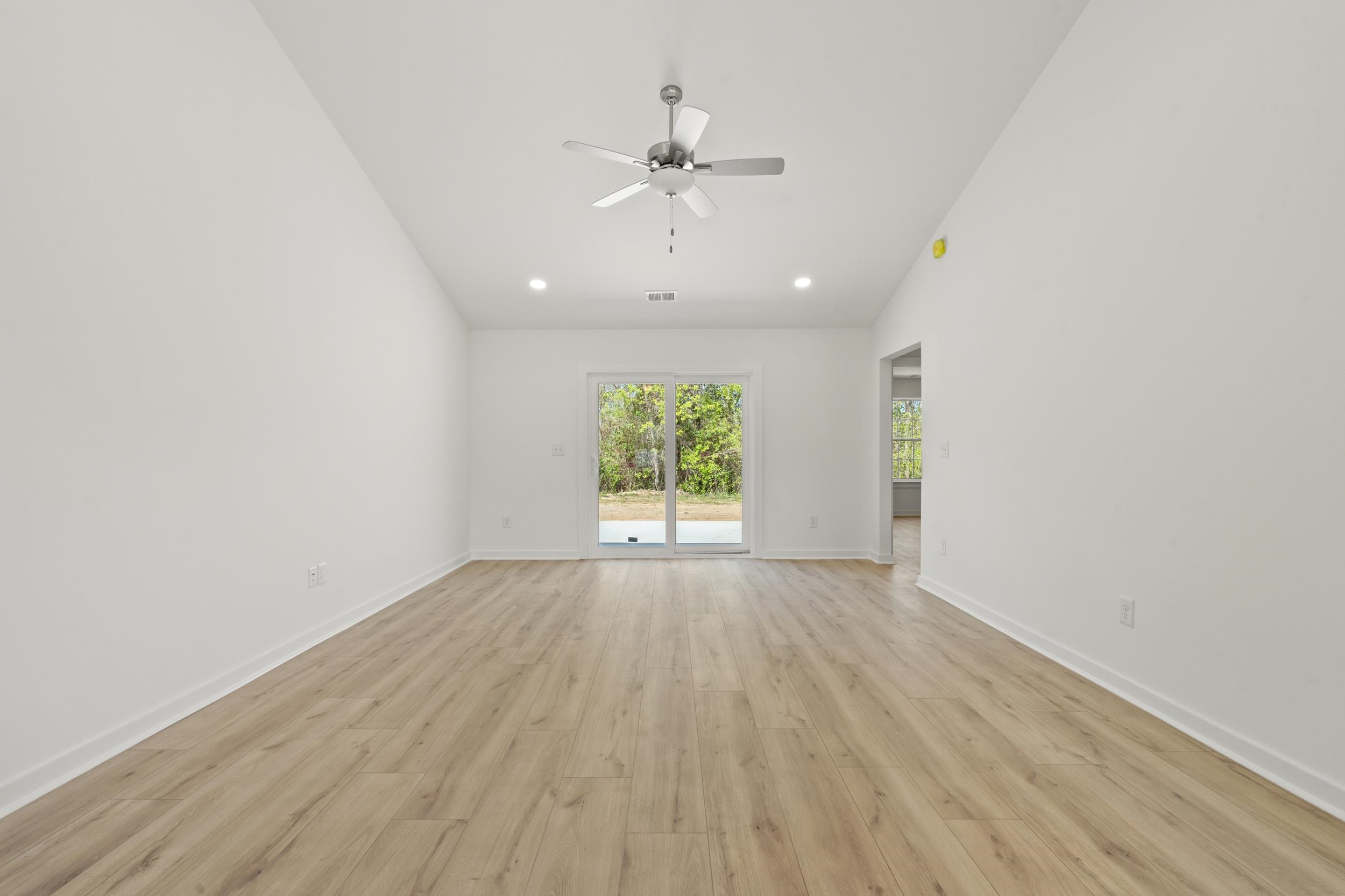2831 Biscane Ct. Property Photo 7