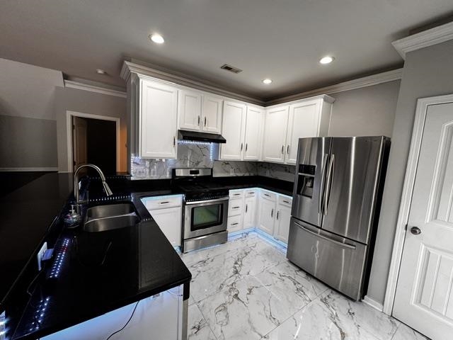 915 Oglethorpe Dr. Property Photo 8