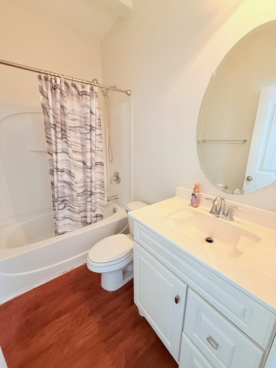 915 Oglethorpe Dr. Property Photo 32
