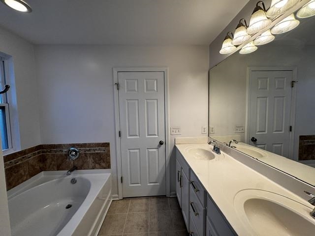 915 Oglethorpe Dr. Property Photo 48