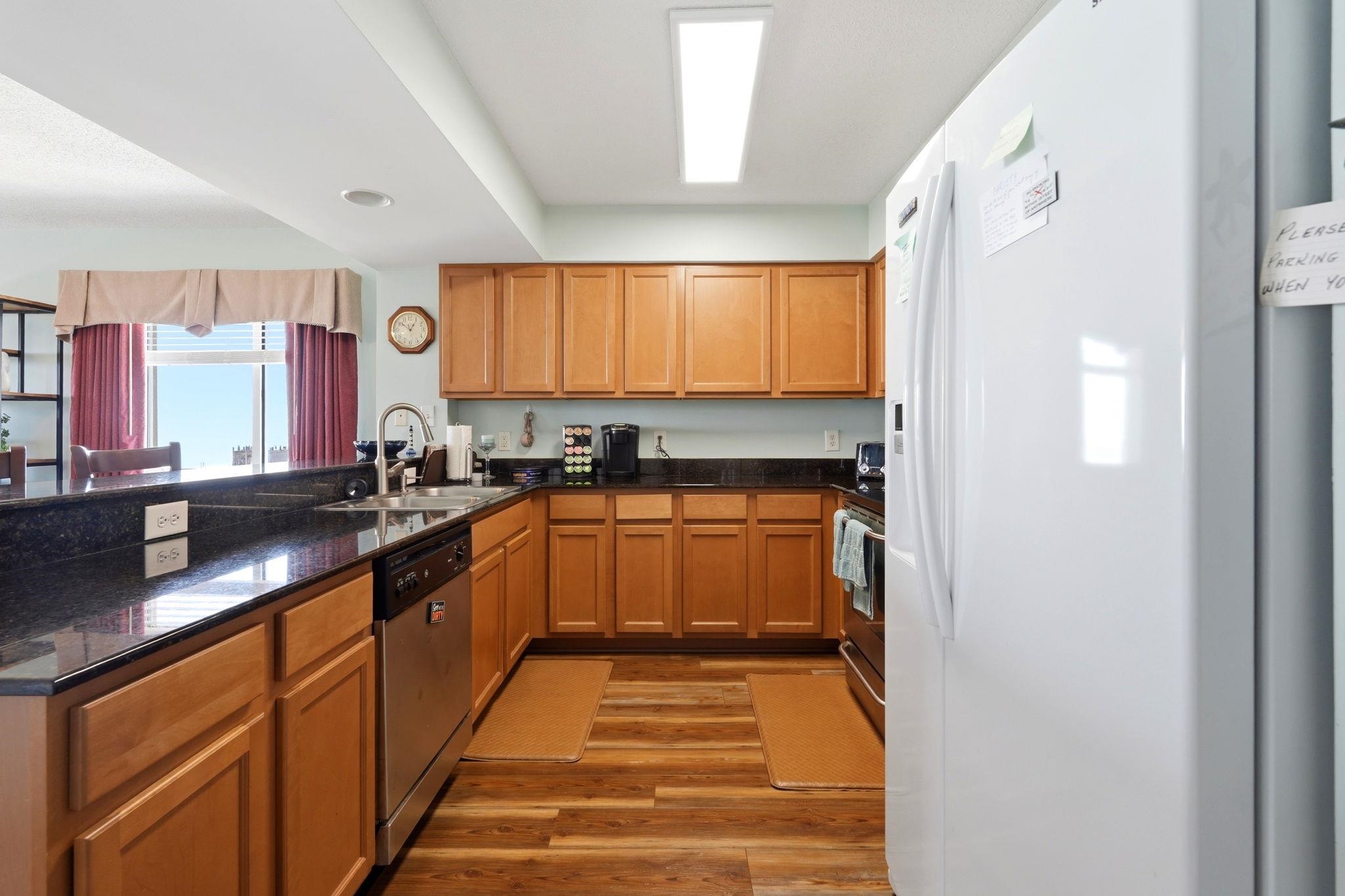 1706 Perrin Dr. Property Photo 13