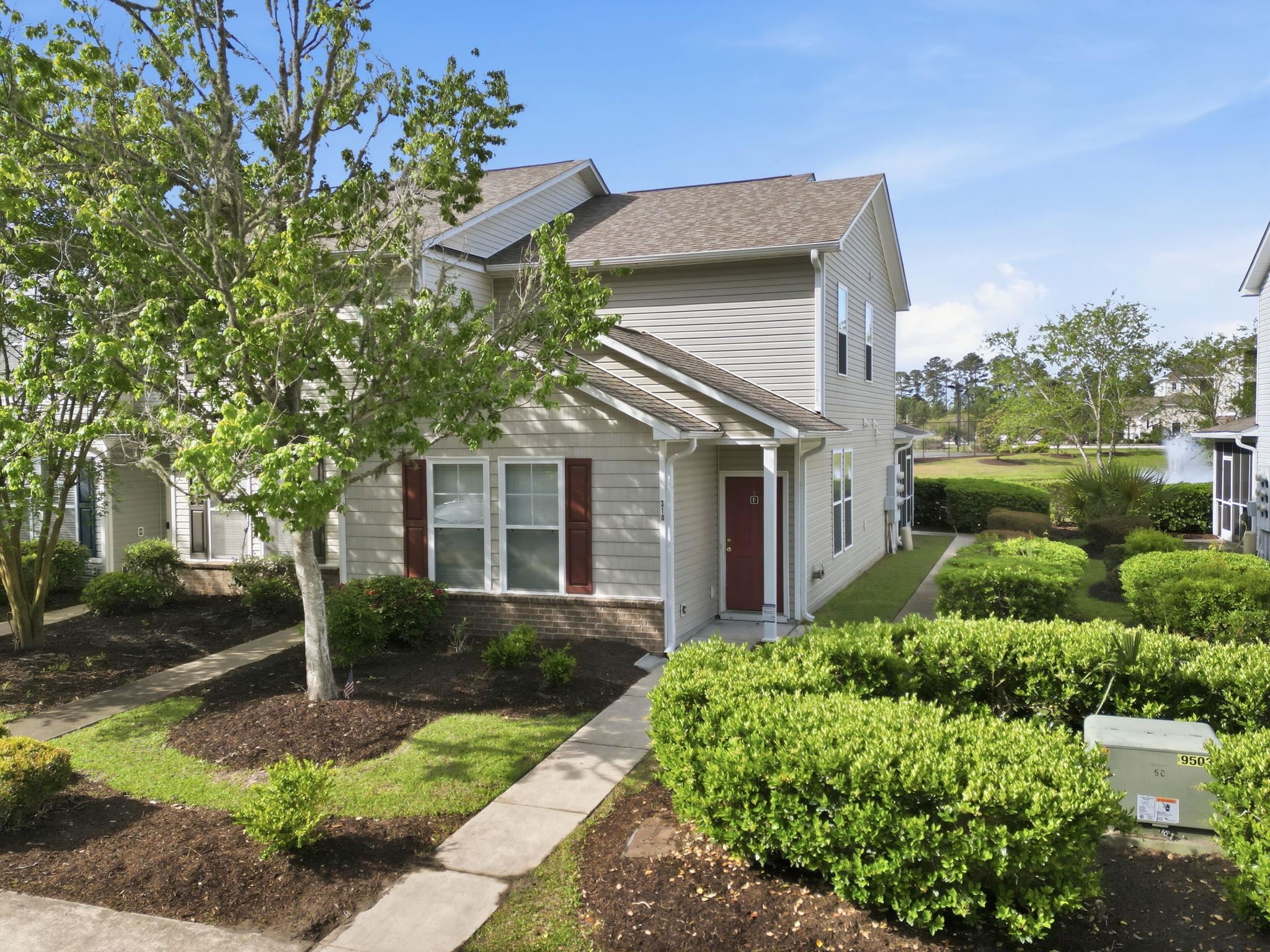 310 Kiskadee Loop Property Photo 1