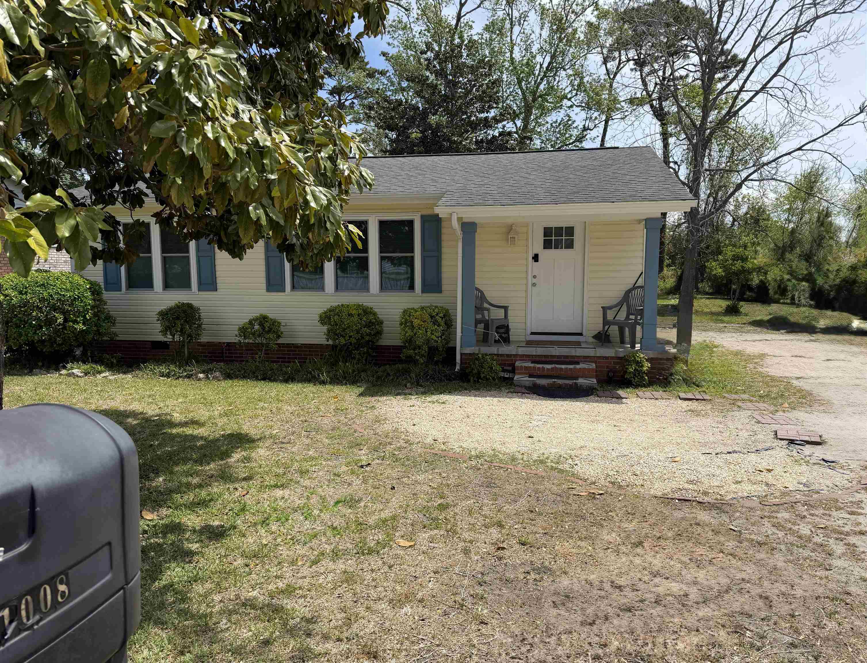 1008 Dunbar St. Property Photo 24