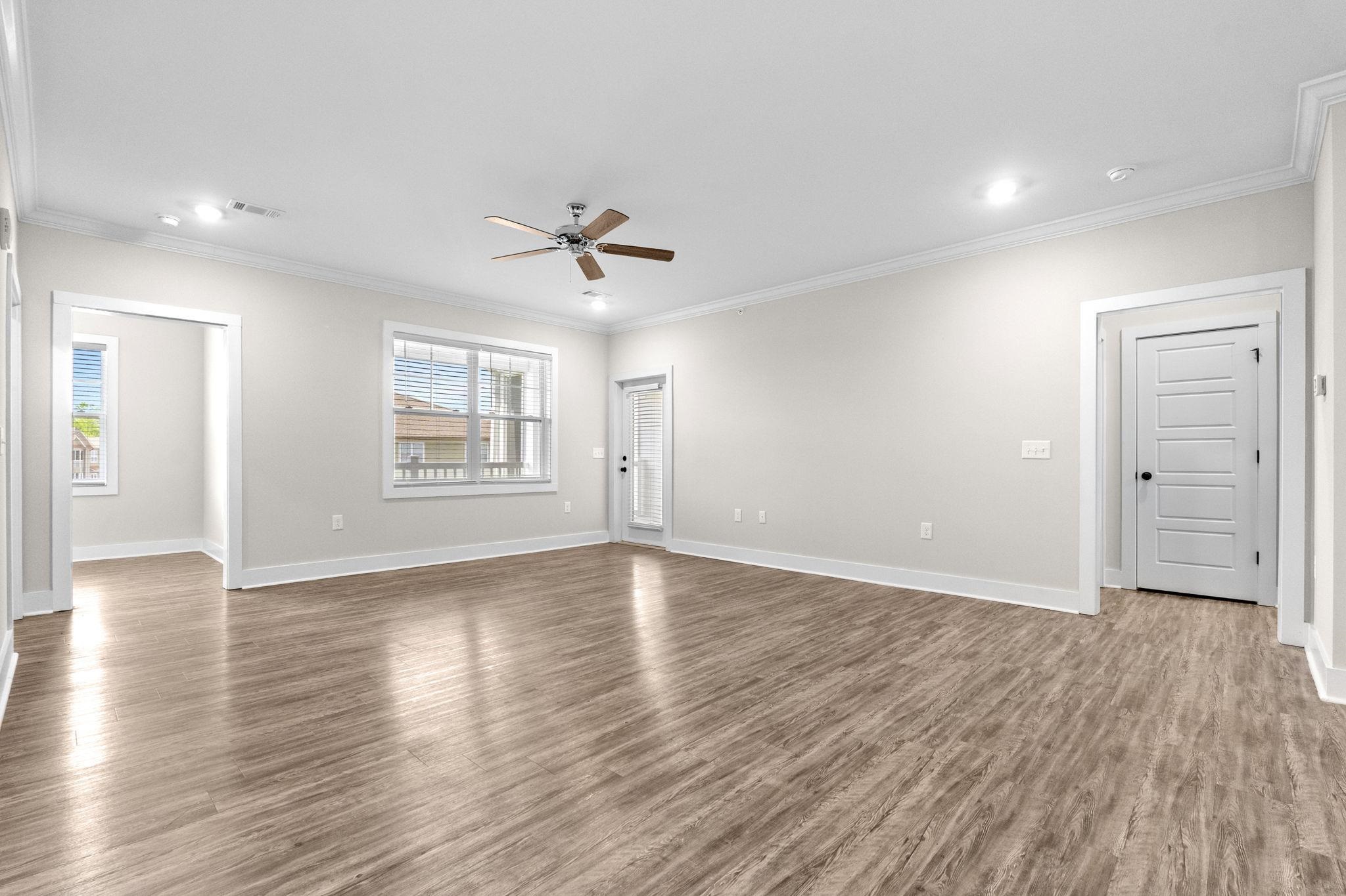 395 S Crow Creek Dr. Property Photo 8