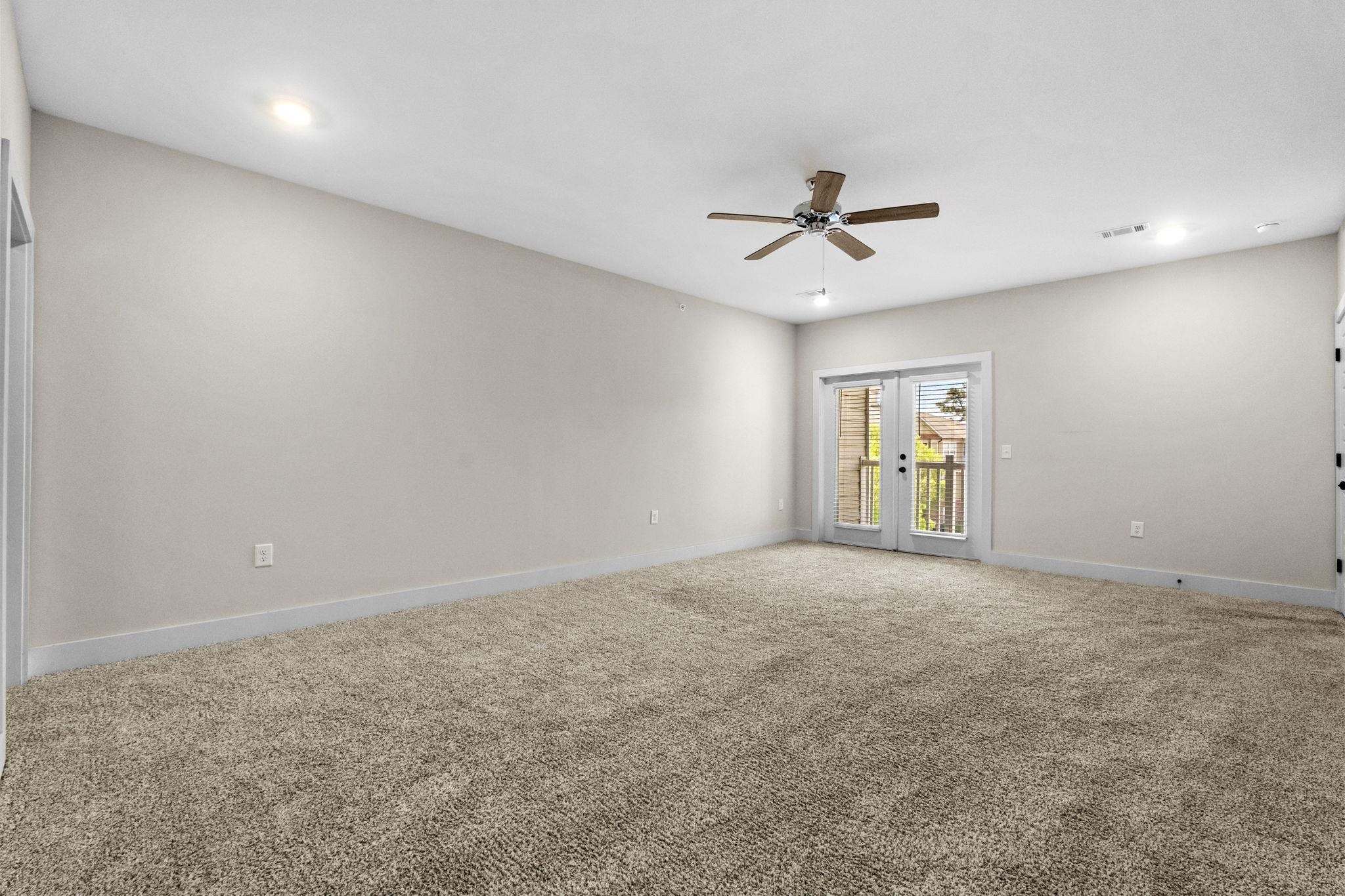 395 S Crow Creek Dr. Property Photo 25